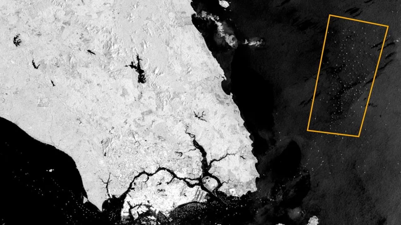 إيران والمنطقة الغامضة وتفاصيل عملية "غسيل النفط" قبل بيعه