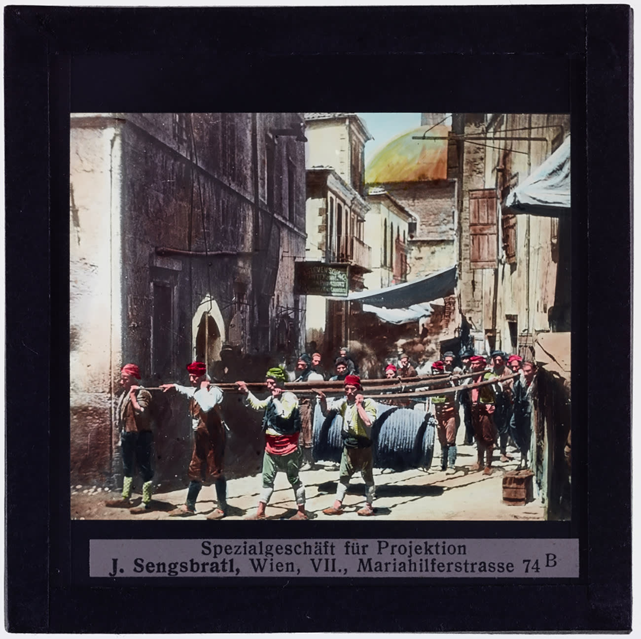 من "كنوز" العصر العثماني.. صور قد تعيد بذاكرتك حكايا الزمان 