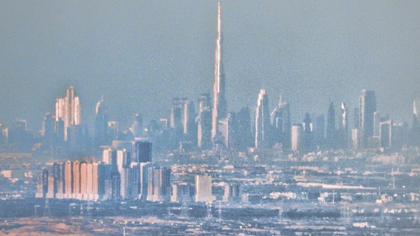 عروض نارية ضخمة.. دبي تحتفل بالعام الجديد 2020