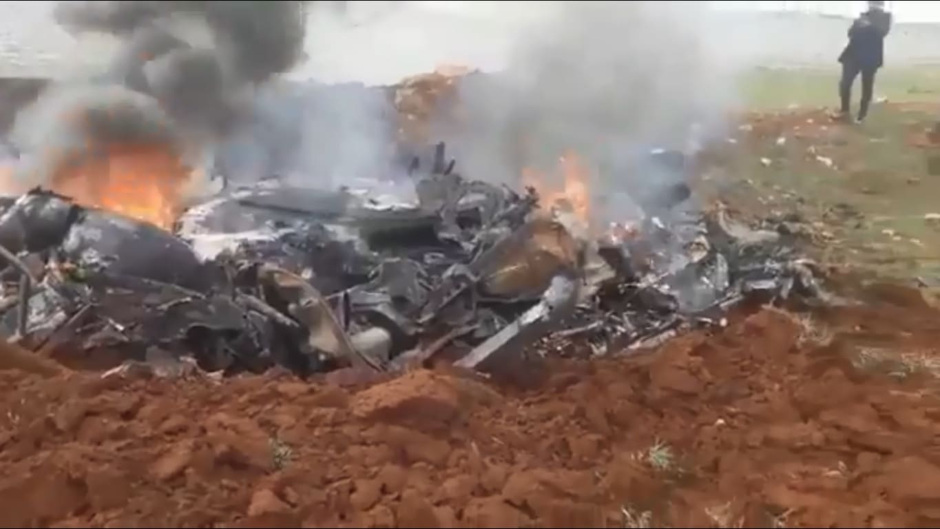 فيديو يظهر إسقاط مروحية عسكرية سورية في ريف حلب