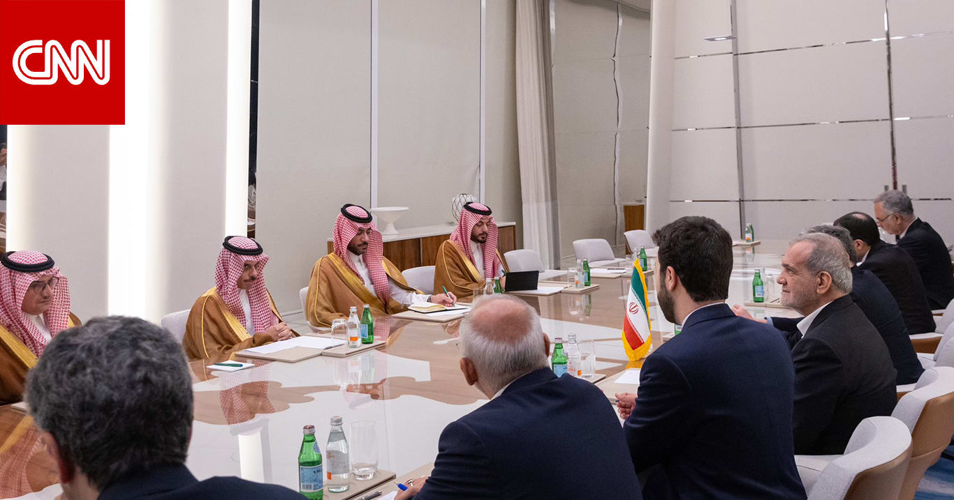 رئيس إيران لوزير خارجية السعودية: إذا لم نتحد فالدور علينا غدًا