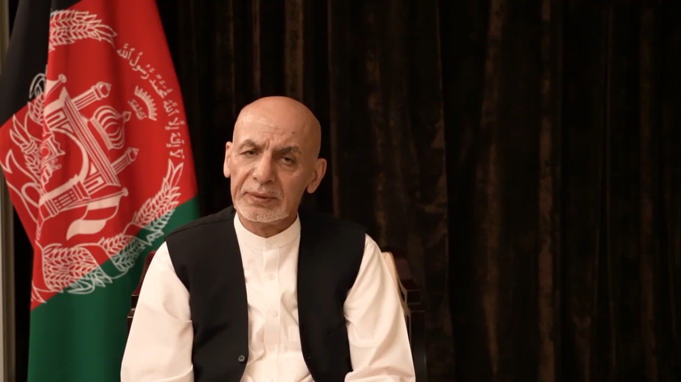 "أعيش كسجين".. أفغان خائفون على حياتهم بعد سيطرة طالبان على البلاد