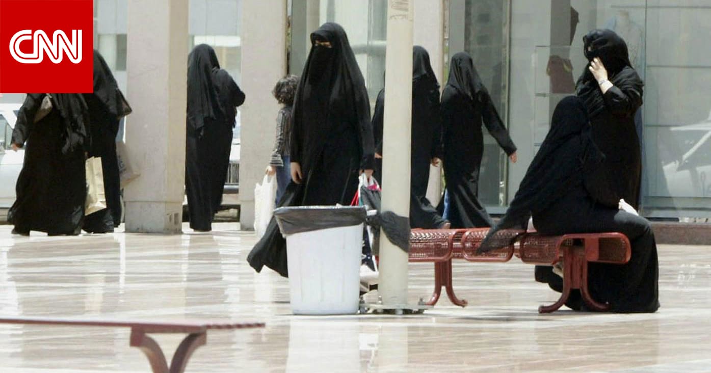يمني تحرش بامرأة في المدينة المنورة.. الشرطة السعودية تكشف اسمه وفيديو بعد ضبطه