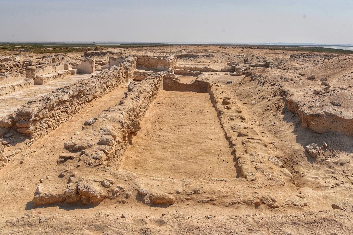 الإمارات: اكتشاف دير أثري من القرن السادس ميلادي في جزيرة السينية بإمارة أم القيوين 