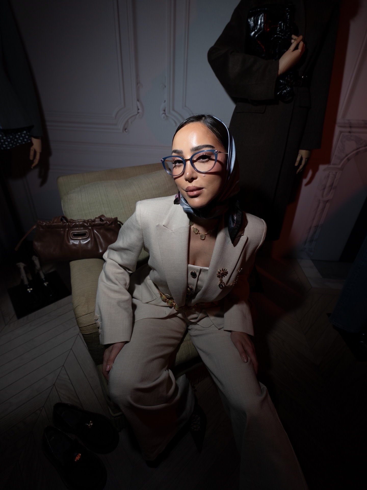 إطلالات باريسية لبسمة بوسيل في أسبوع الموضة بفرنسا