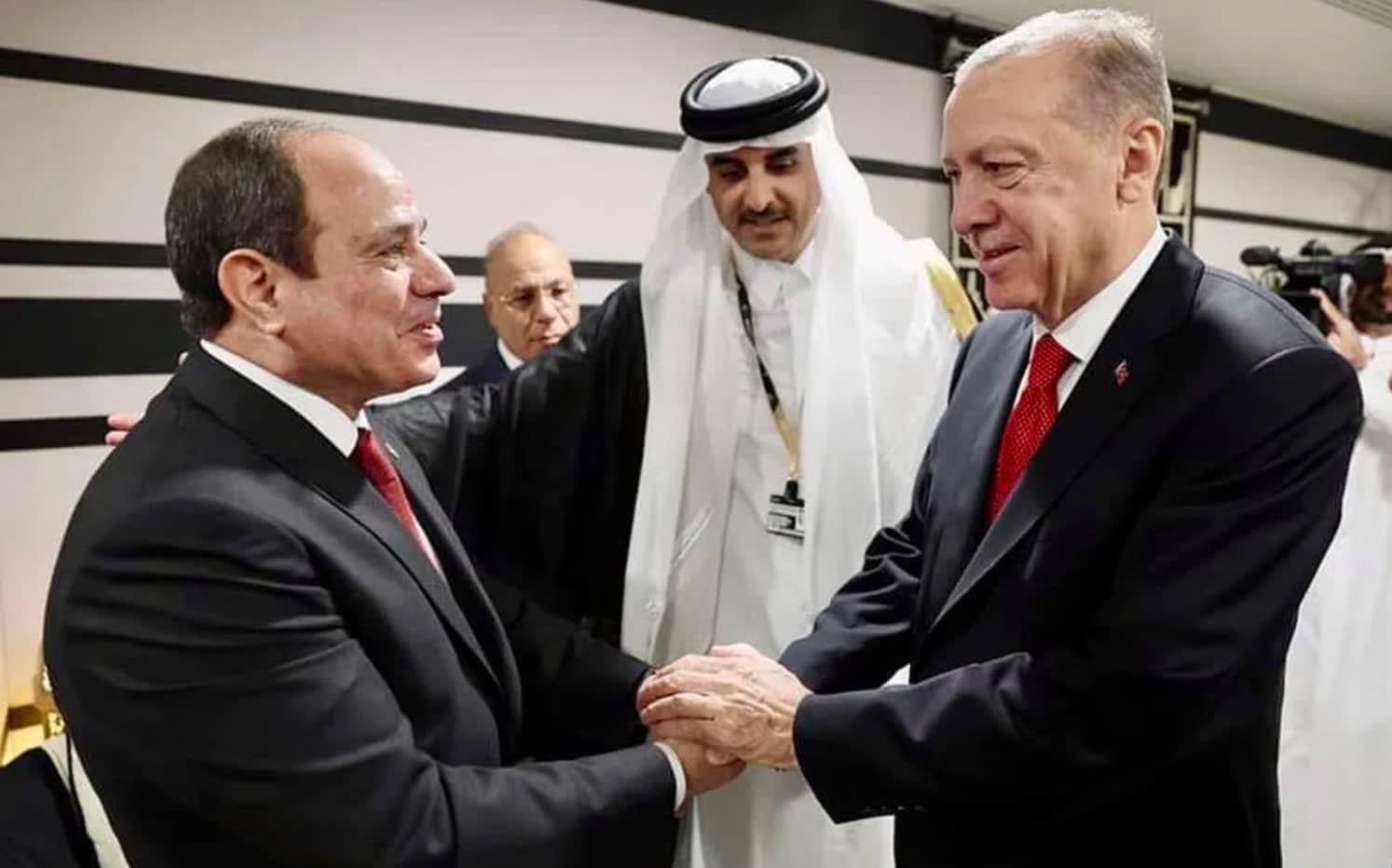 اتفاق بين السيسي وإردوغان على البدء الفوري في رفع مستوى العلاقات بين مصر وتركيا