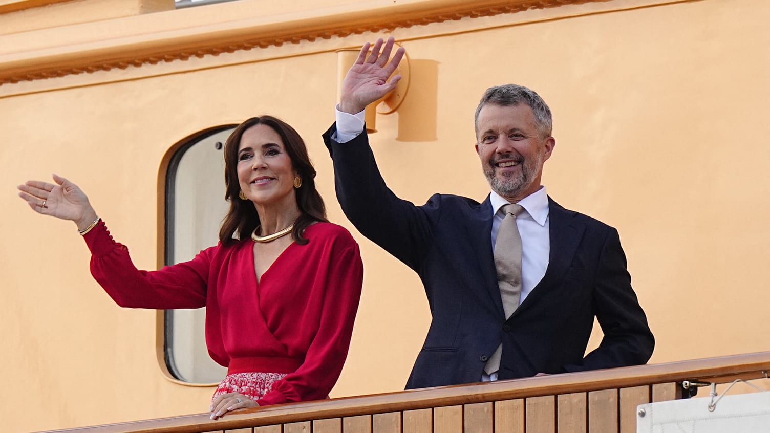 Red enhances royal attire worldwide