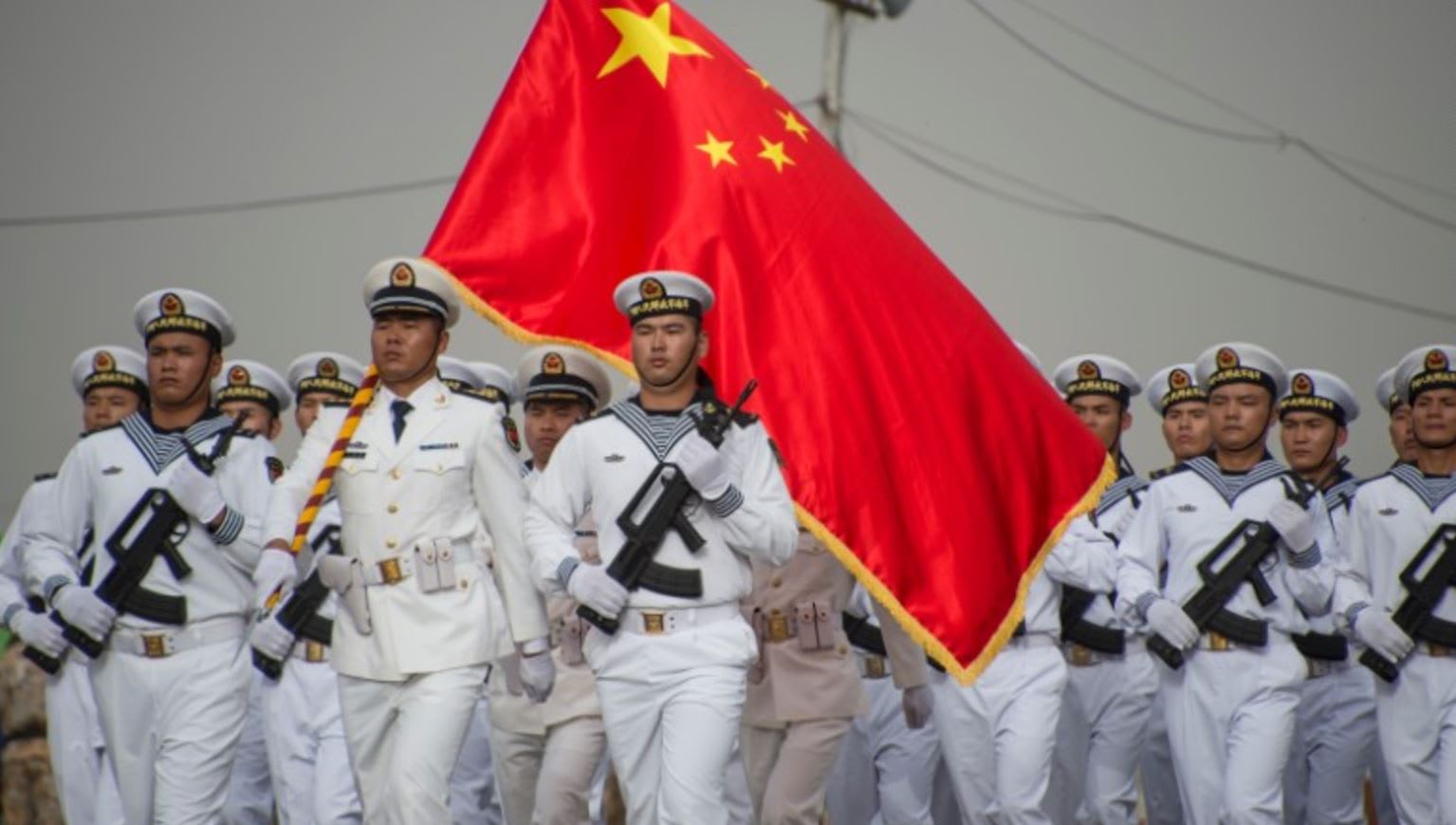 بعد سحب قطر قواتها من حدودها.. الصين ترسل قوات إلى جيبوتي وتؤسس أول قاعدة عسكرية لها في الخارج