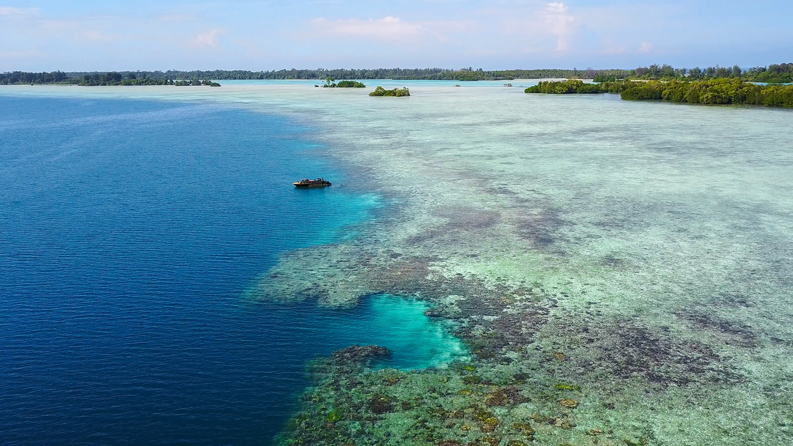 "Una vez en la vida"Más de 100 islas se ofrecen a la venta en Indonesia 