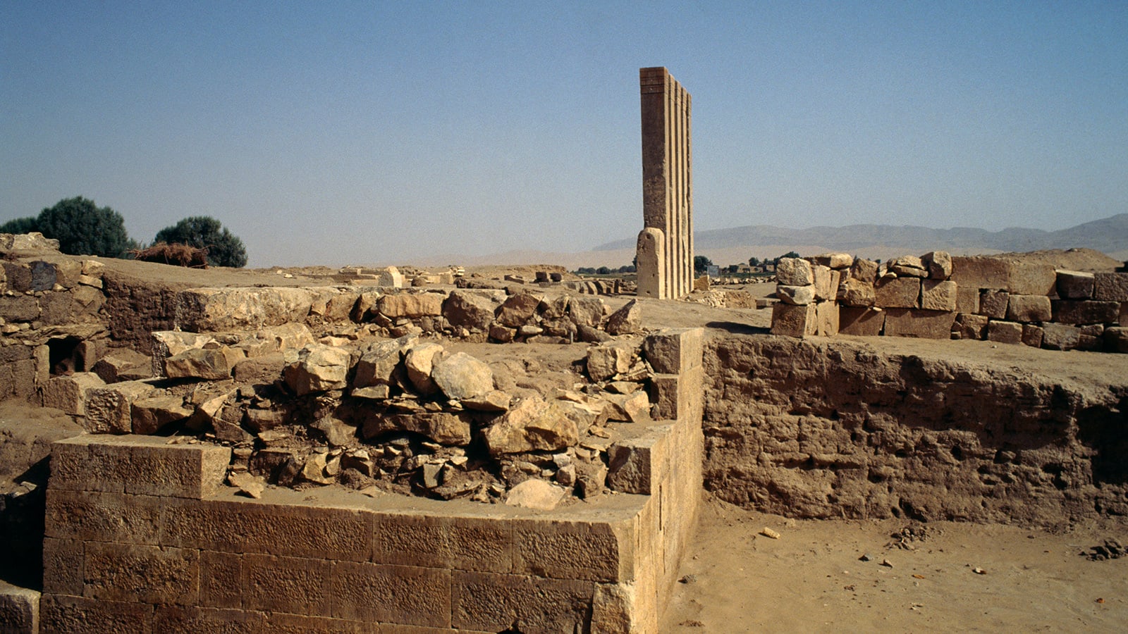 Tussen hen zijn twee Arabische oriëntatiepunten.. 3 oriëntatiepunten toegevoegd aan UNESCO's lijst van Werelderfgoed in gevaar
