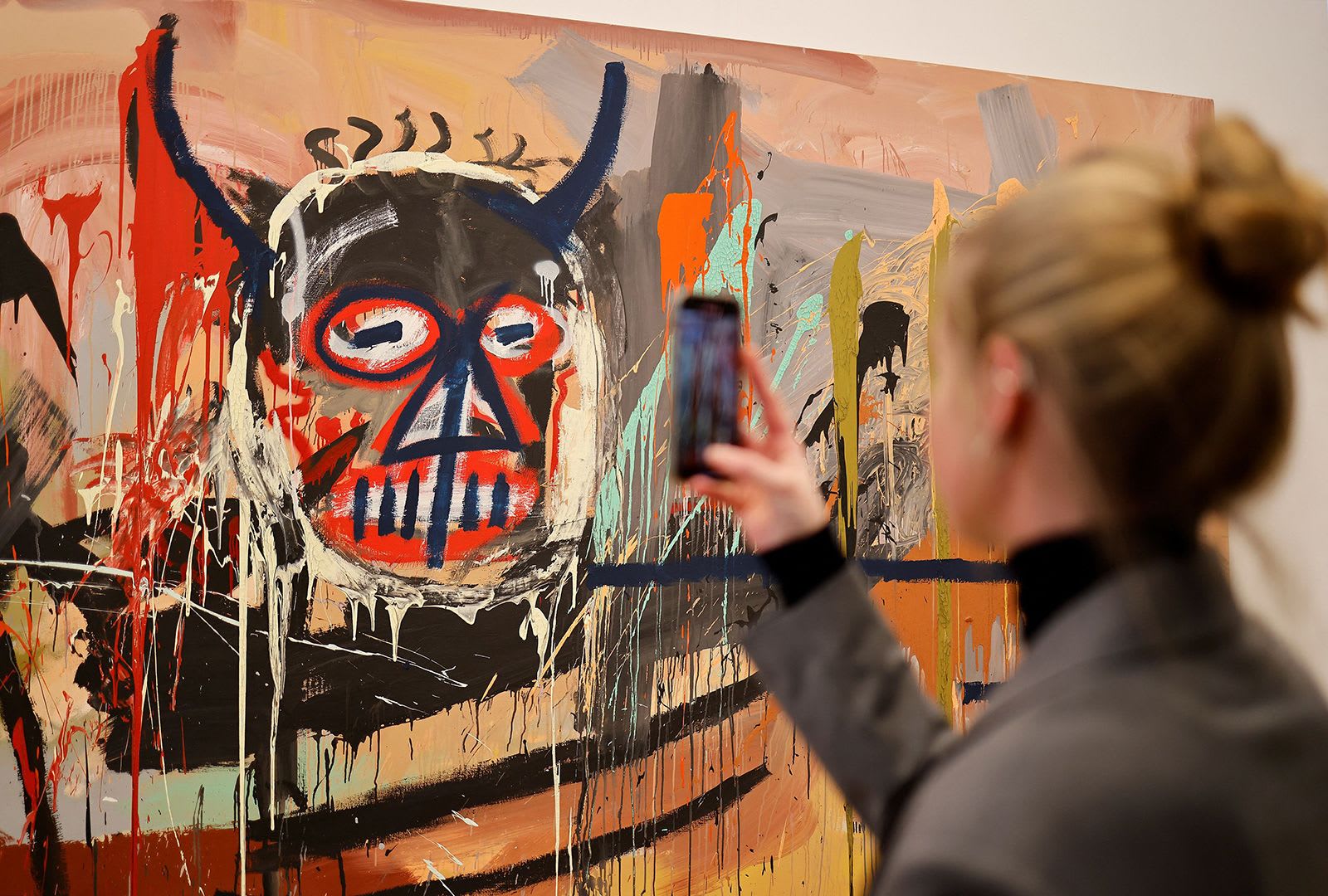 لوحات فنية نادرة تجتمع لأول مرة بعد 41 عاما من إلغاء معرض مخصص لها 