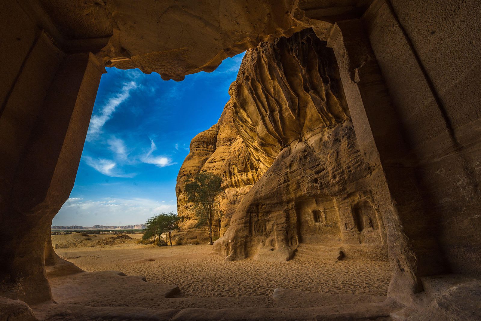 موقع الحجر الأثري في السعودية