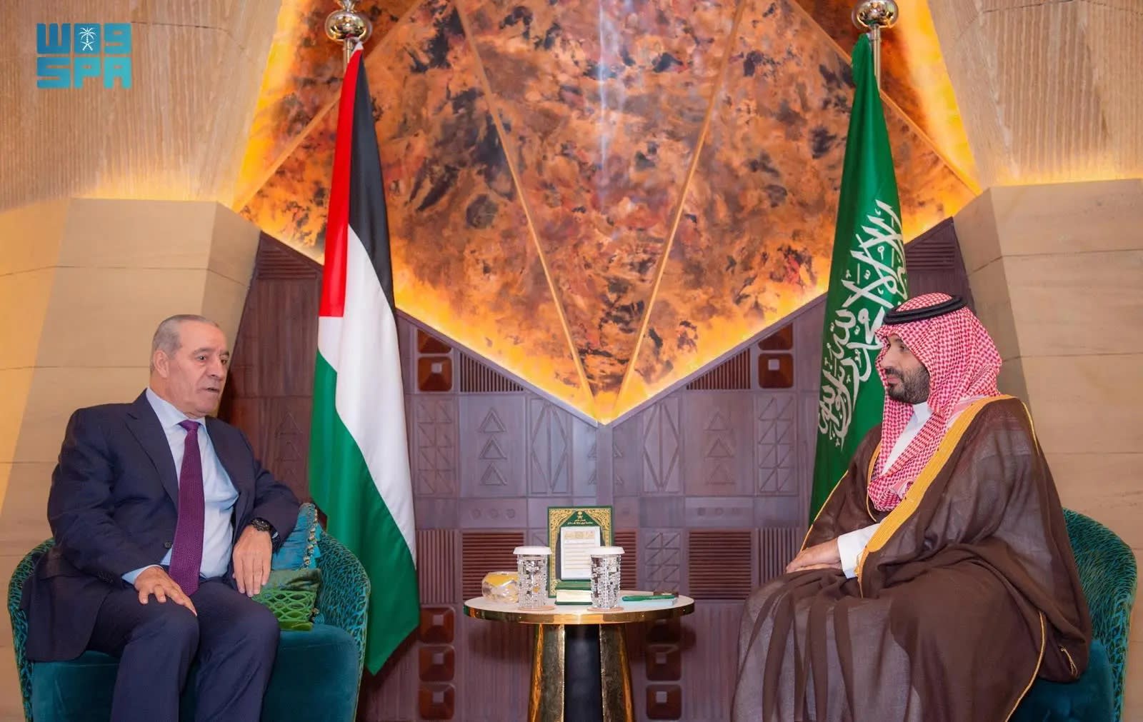 نائب عباس: نقدر عاليًا دور السعودية وفرنسا في حشد الدعم الدولي والاعترافات بدولة فلسطين