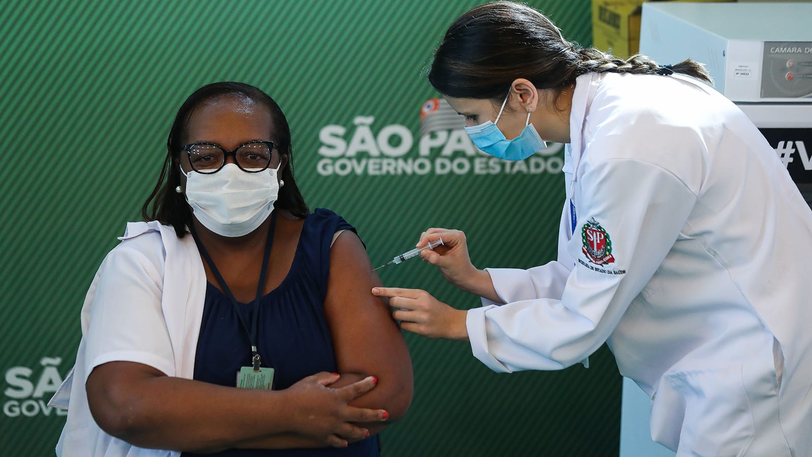ساو باولو تتحول إلى موقع سباق عالمي للقاح فيروس كورونا.. ماذا يقول المشاركون في التجارب؟