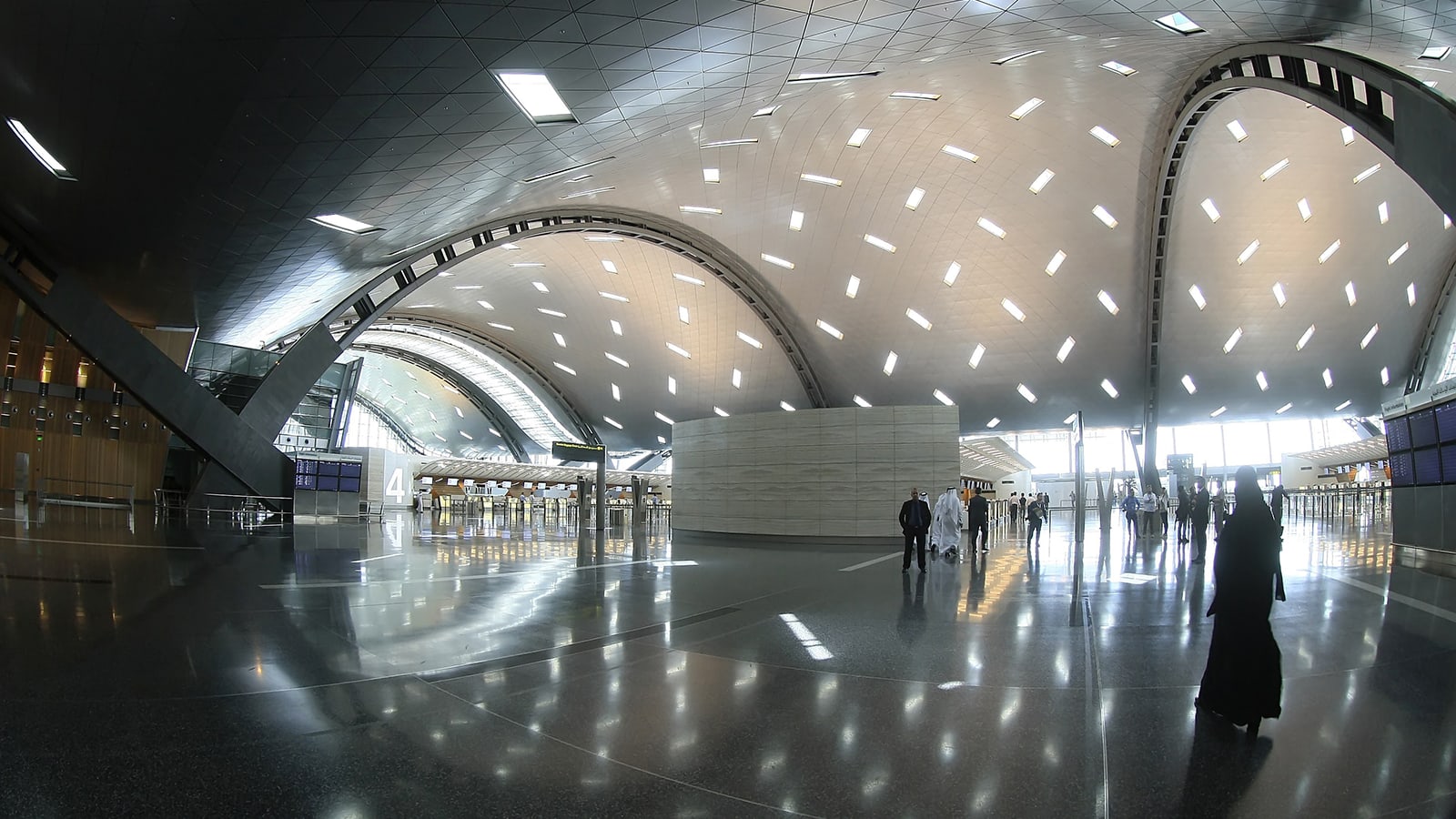 مطار حمد الدوليفي قطر