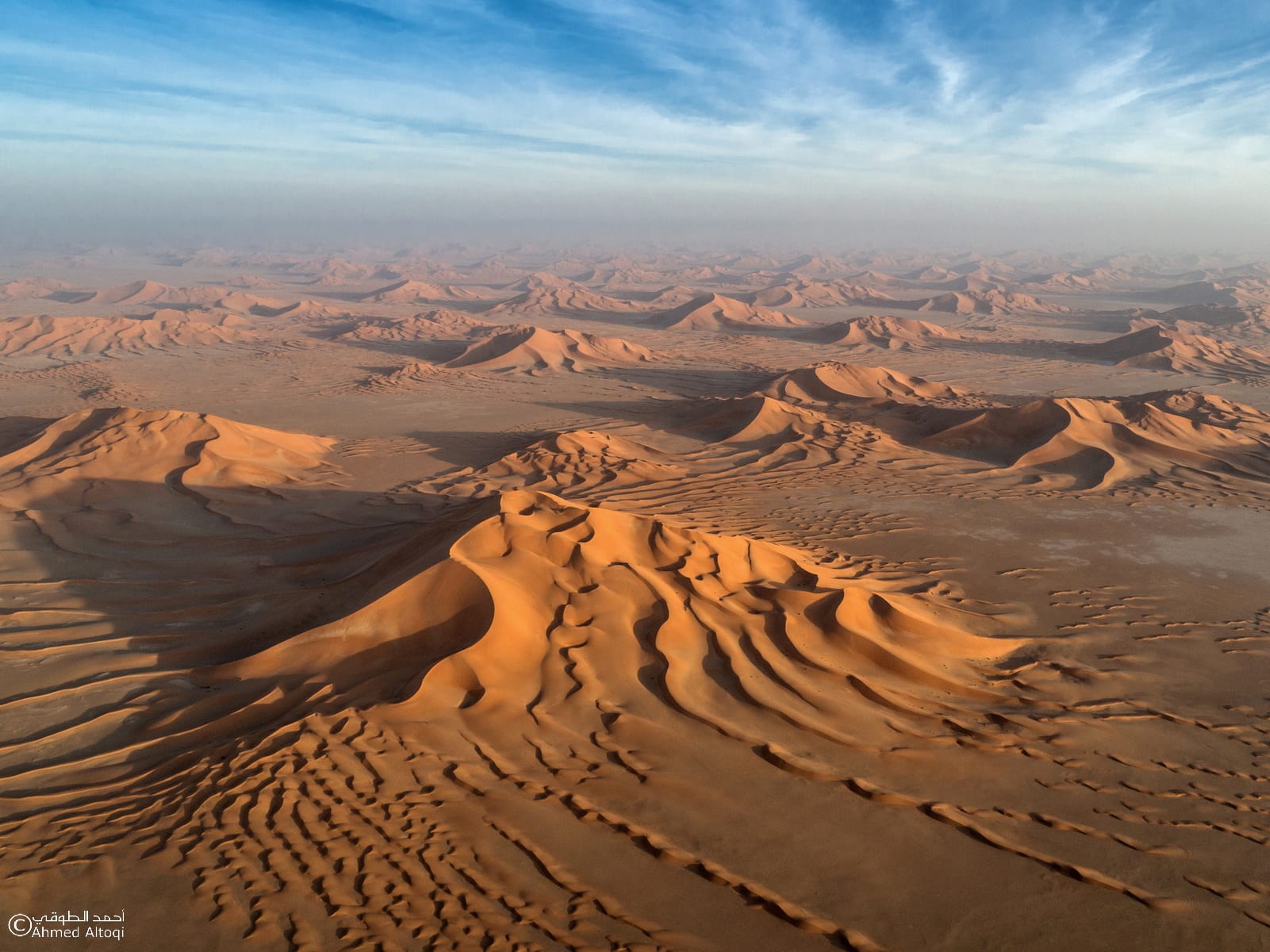 إنها تشكل أقل من 10٪ من كثبان العالم .. ألق نظرة على الكثبان الرملية النجمية في سلطنة عمان