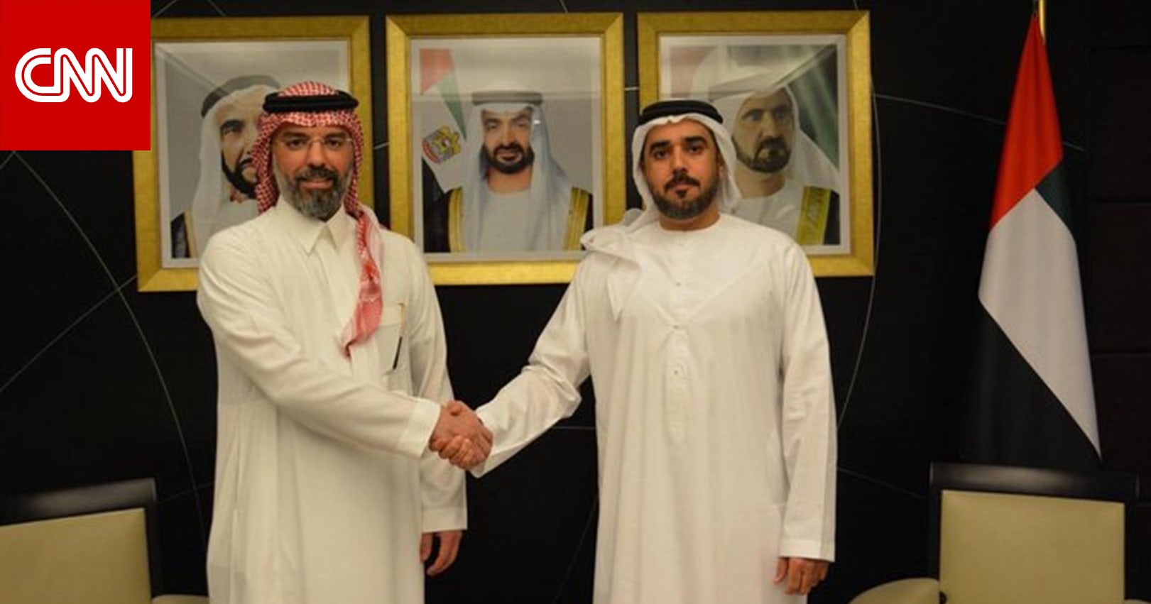 القنصل السعودي الجديد في دبي والإمارات الشمالية يُسلّم "البراءة القنصلية"