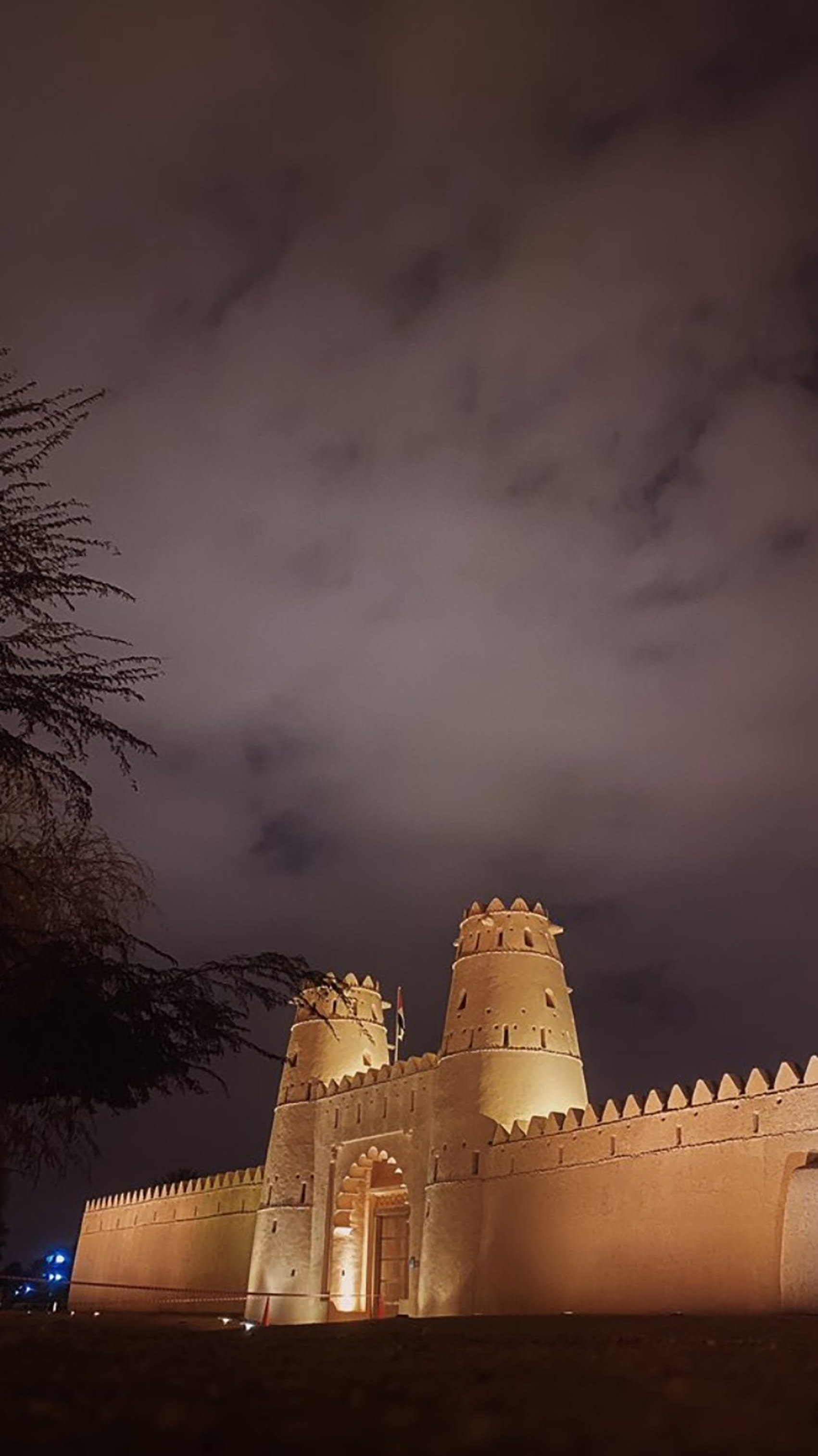 قلعة الجاهلي في الإمارات
