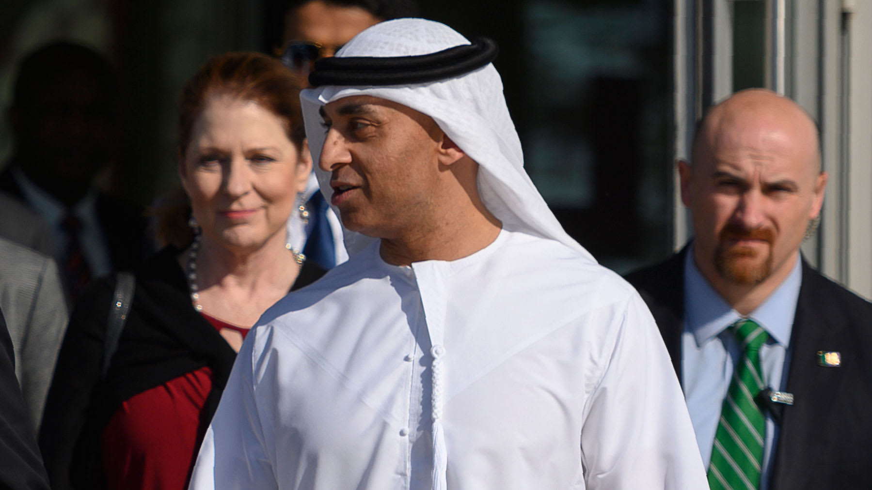 سفير الإمارات بأمريكا يوسف العتيبة يثير تفاعلا بتصريحات بذكرى الاتفاقية الإبراهيمية