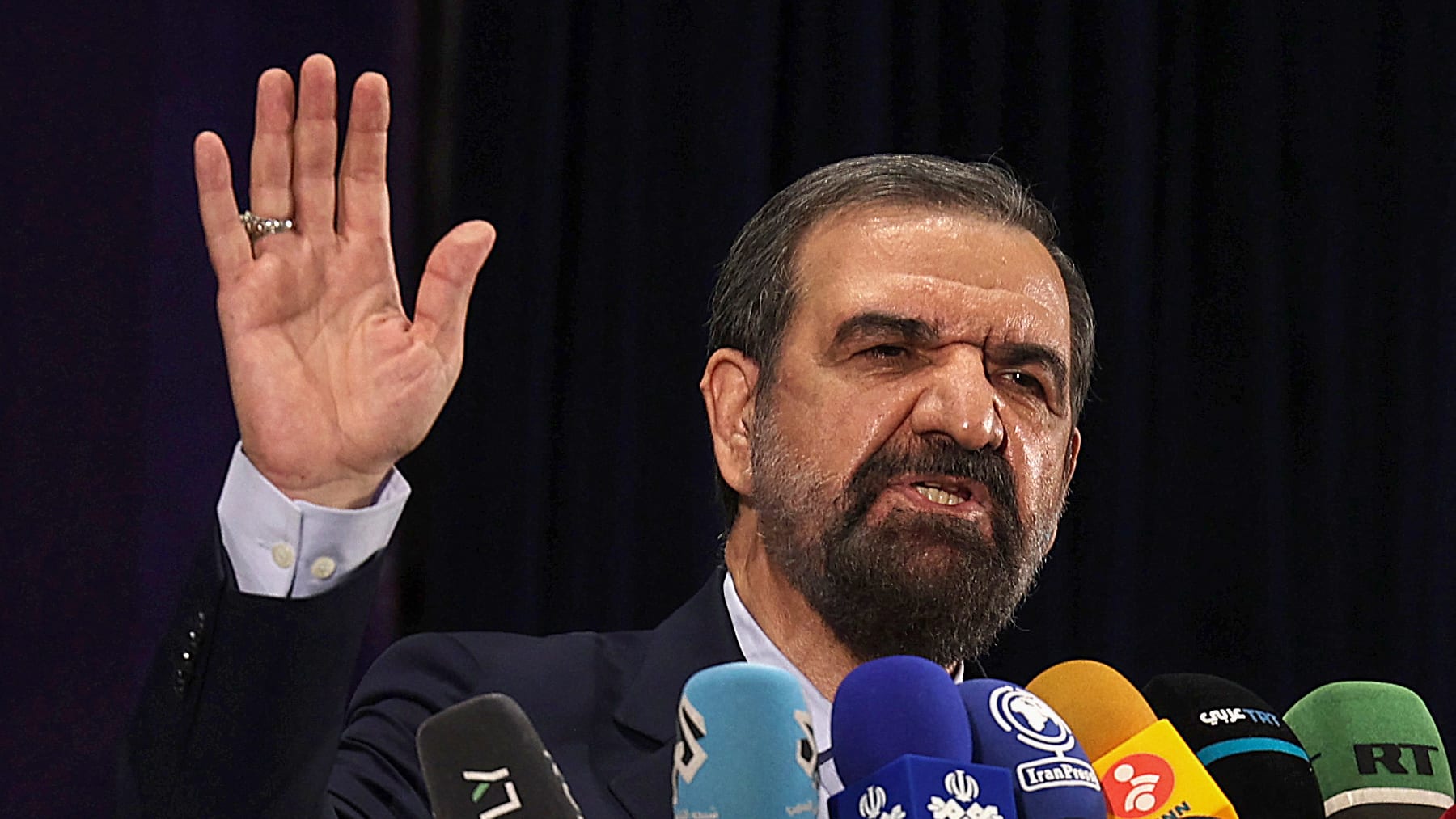 مستشار مرشد إيران لـCNN: آي اتفاق مع أمريكا يتوقف على "24 مليار دولار"