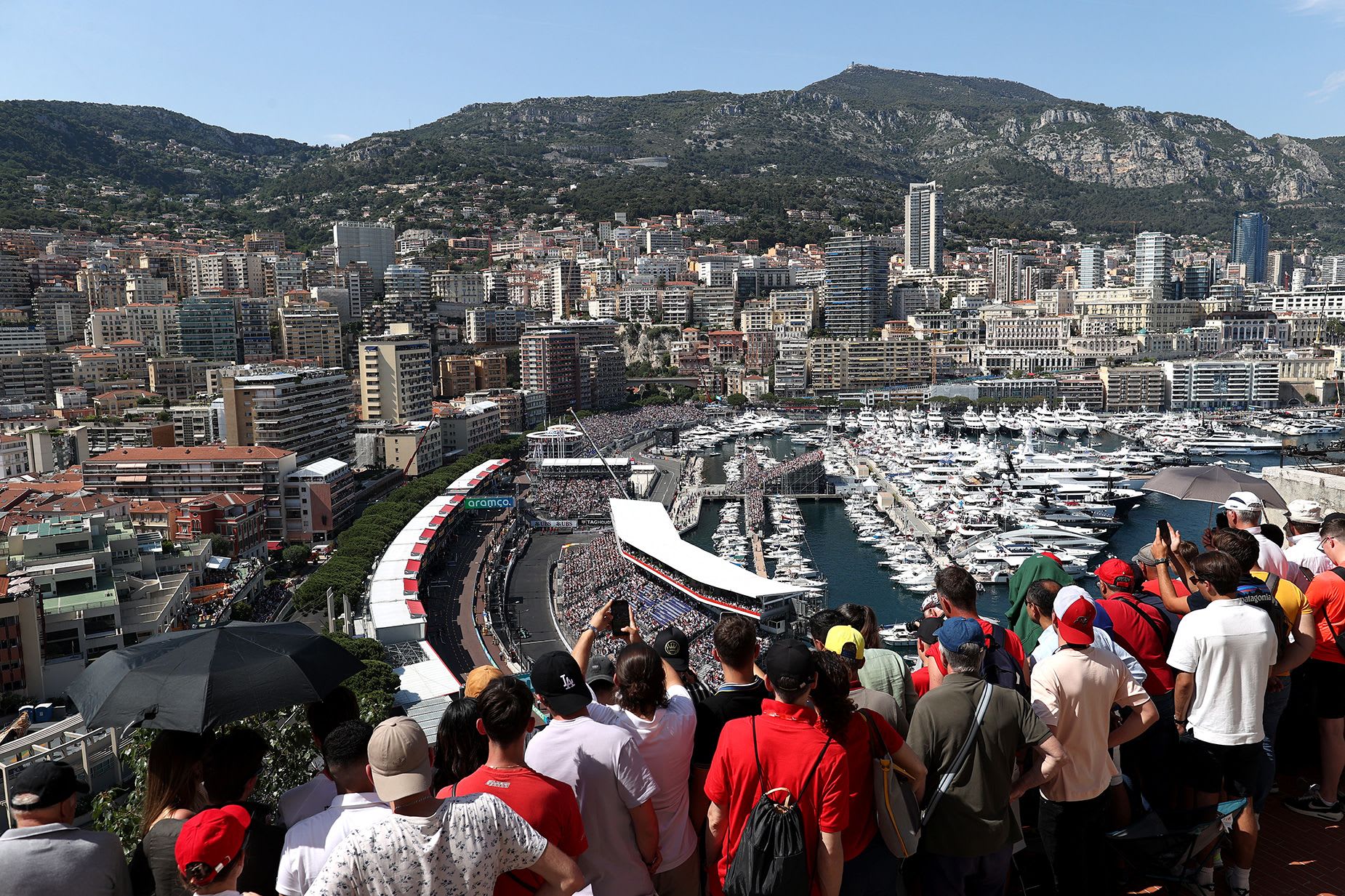"ملعب المليارديرات".. هكذا يحتفل الأثرياء في سباق الجائزة الكبرى في موناكو