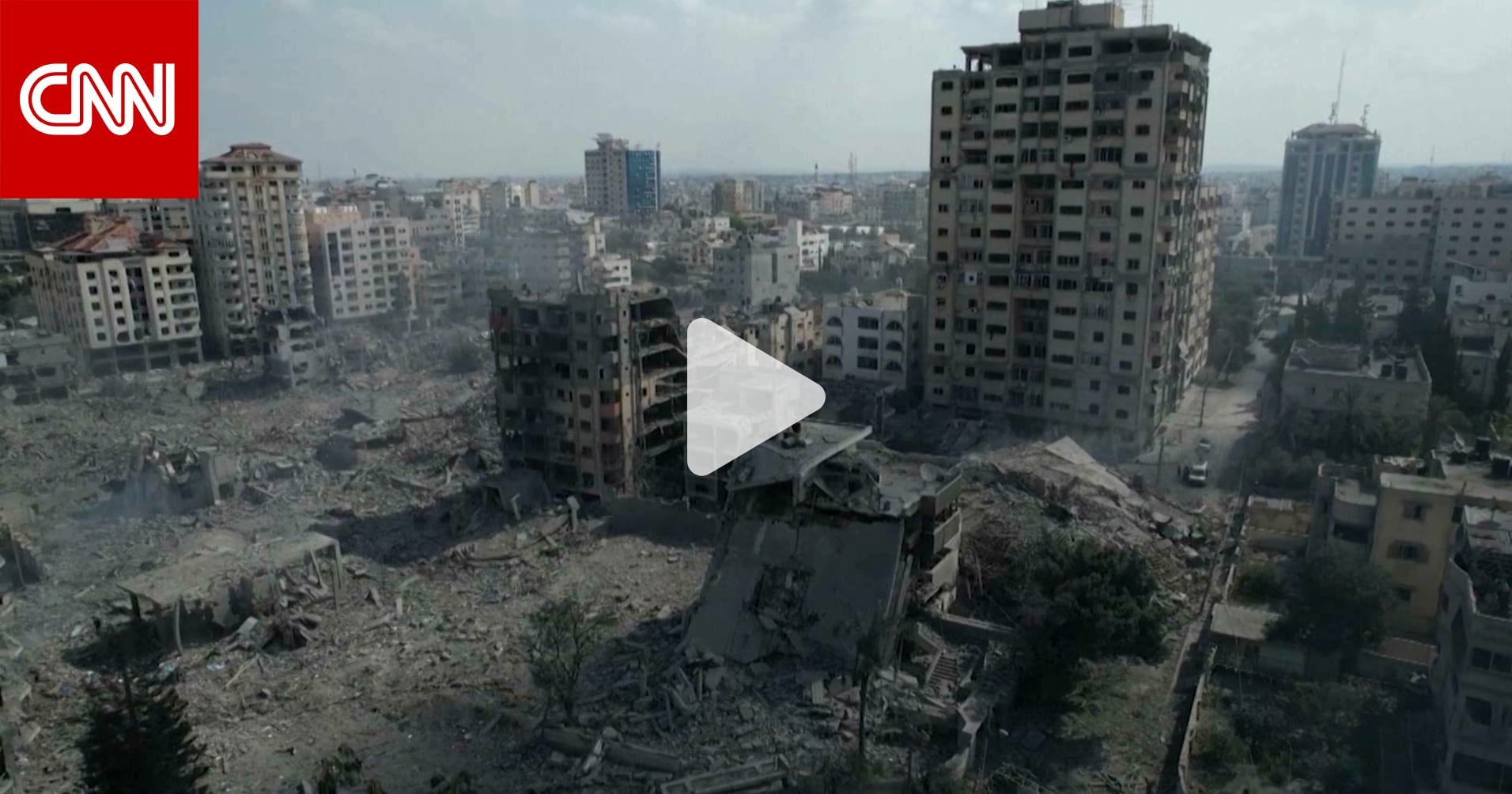 إسرائيل تطلق العنان لرد مدمر في غزة.. وتحشد قواتها لغزو بري محتمل