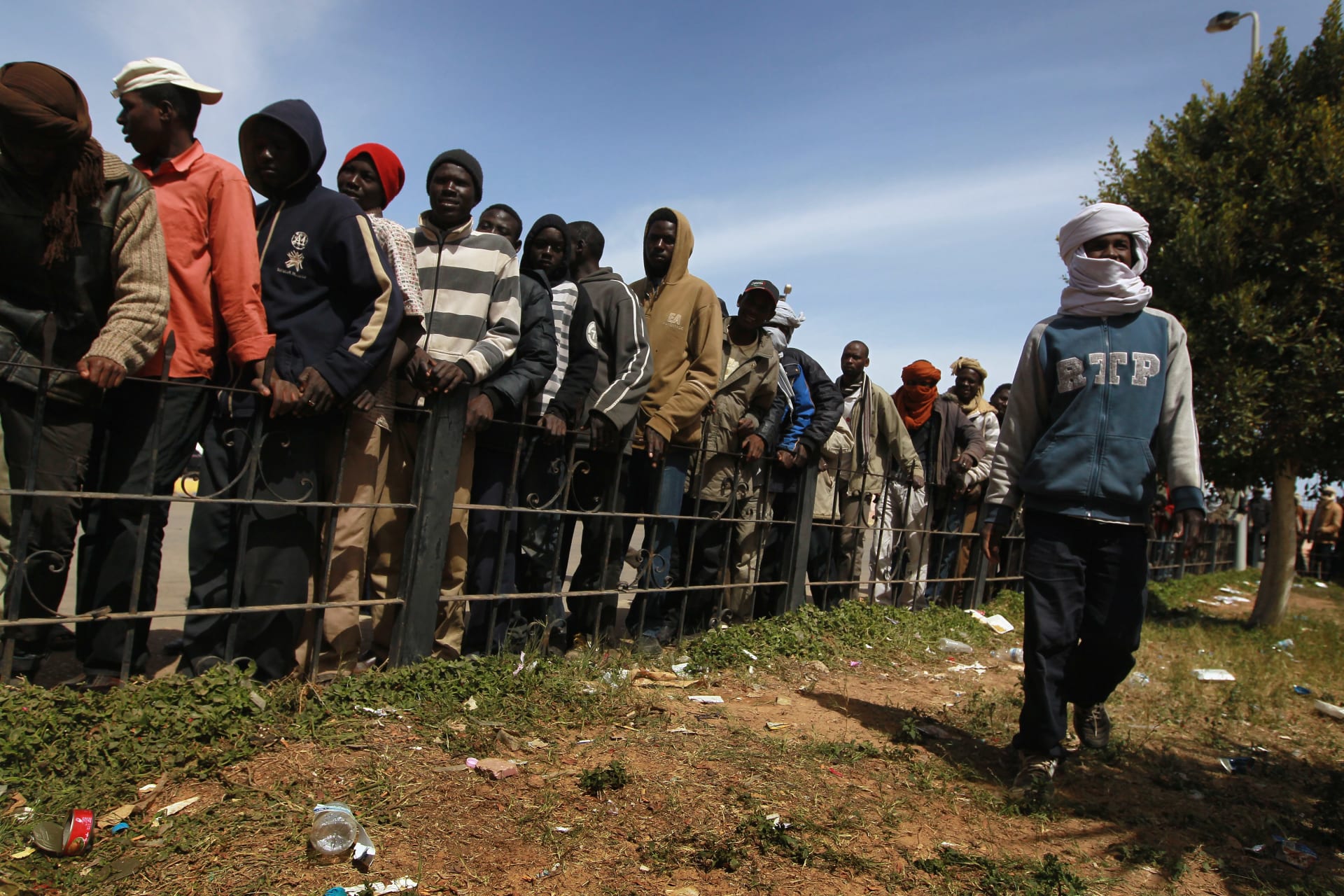المهاجرون الأفارقة يدفعون ثمن الثورة الليبية
