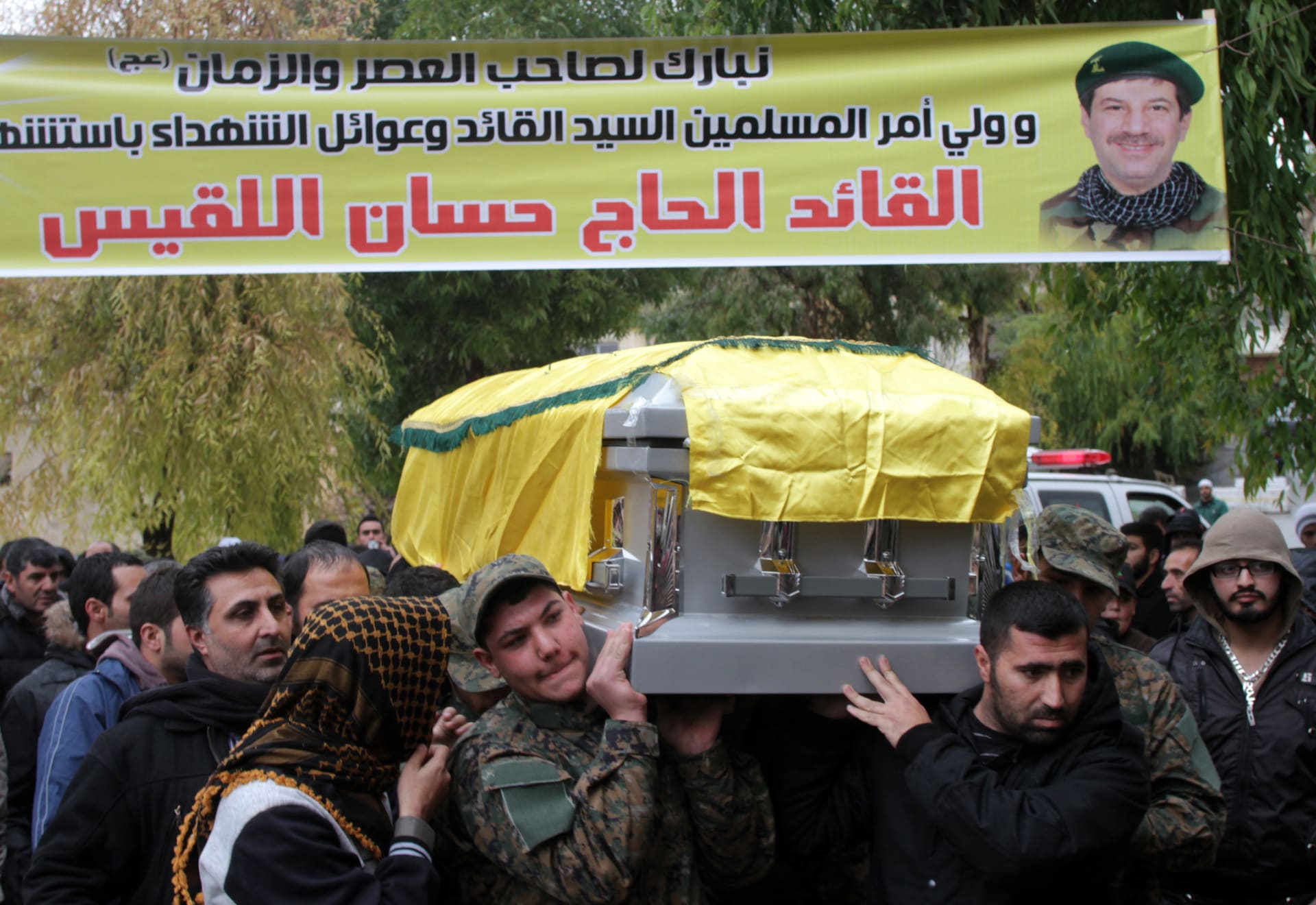 جنائز حزب الله تتواصل ومعارضون سوريون يؤكدون بالصور مقتل ألف من عناصره