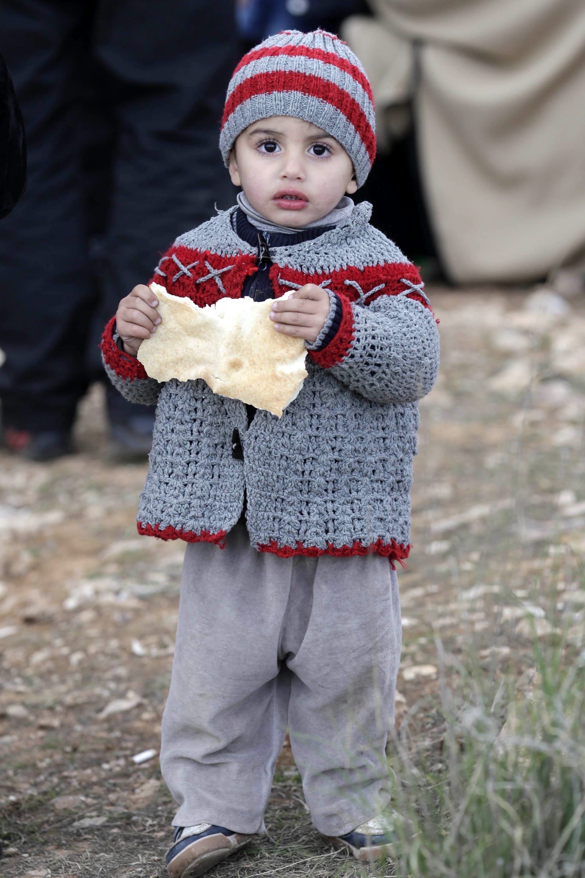 برنامج الغذاء العالمي: سنوقف توزيع المساعدات وسيجوع اللاجئون السوريون في الشتاء