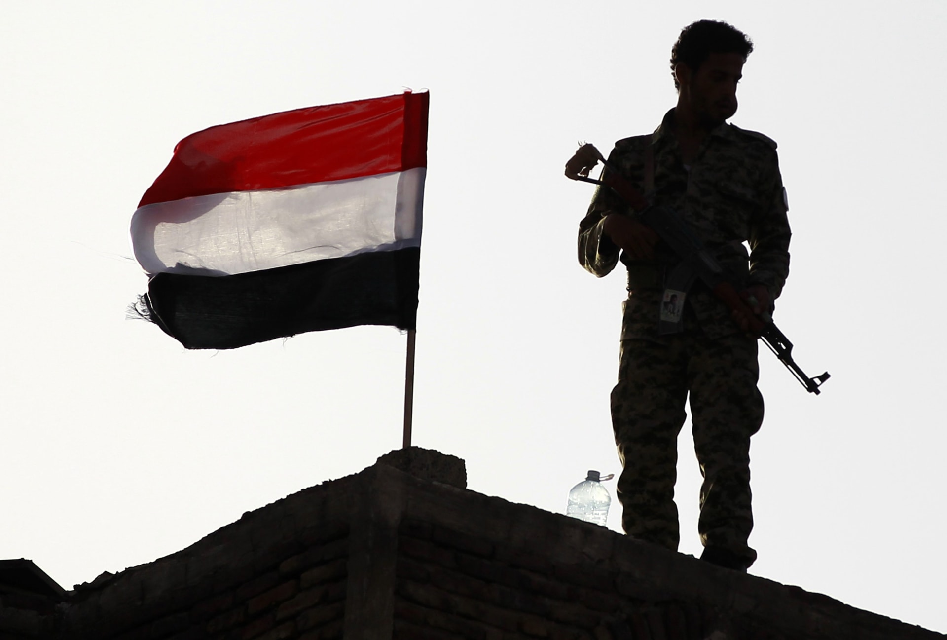 اليمن: قوات التحالف تستعد لـ"معركة تحرير الجوف" بغارات على الحوثيين