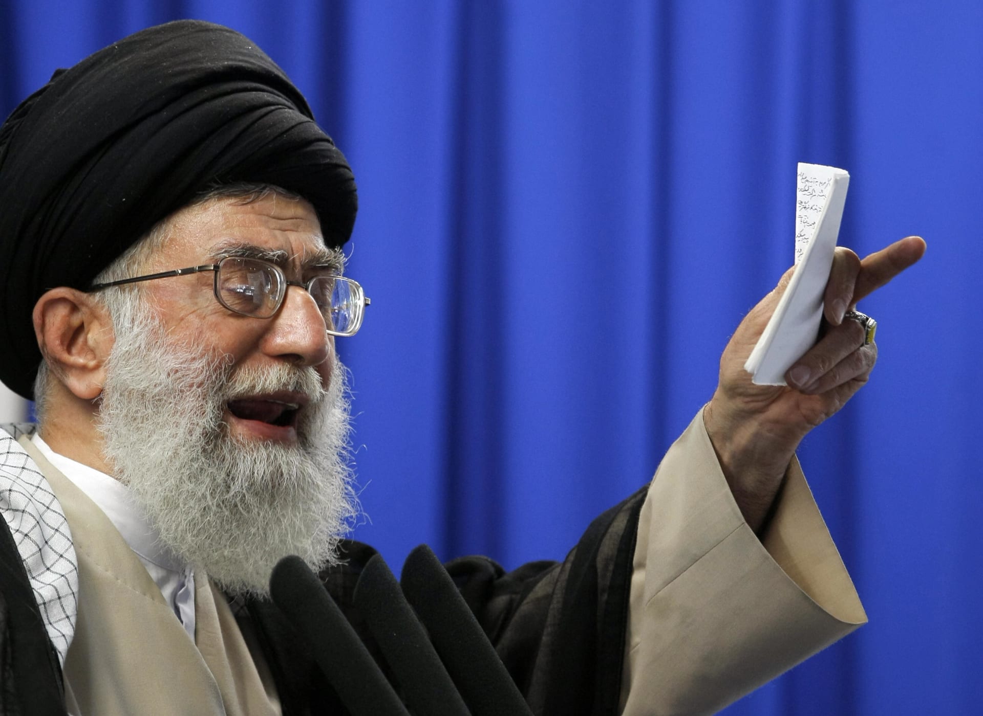 خامنئي: أمريكا تدبر مؤامرة تستهدف إيران ما بعد الاتفاق النووي