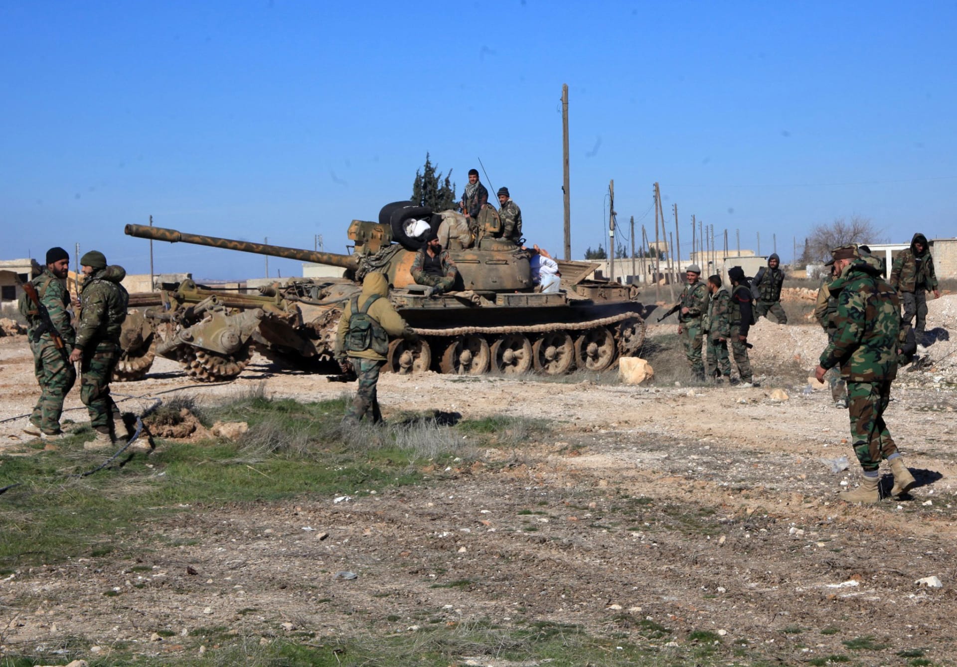 سوريا: جيش النظام يدخل تدمر ويستعد لـ"تطهير" المدينة من داعش