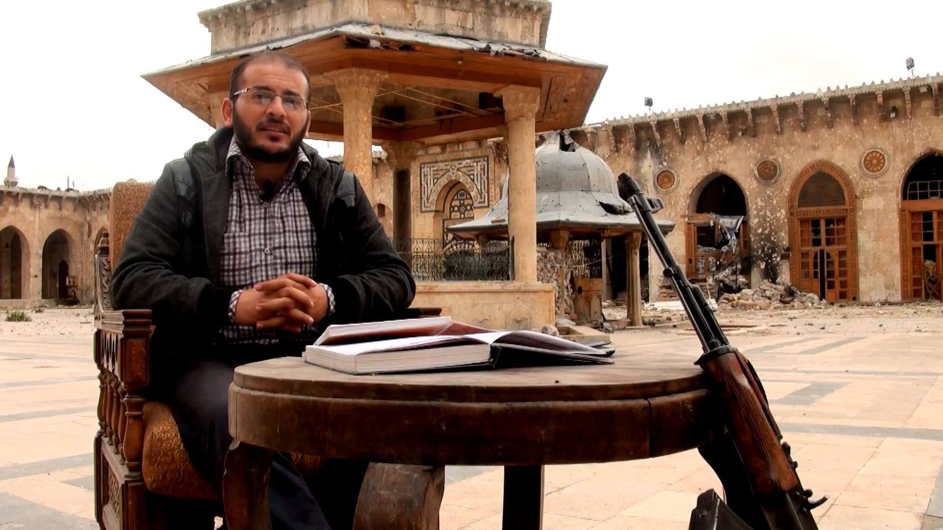 داعش يتبنى إطلاق النار على الإعلامي السوري زاهر الشرقاط في تركيا.. ومقربون منه: استطاع تجنيب الناس الانضمام للتنظيم
