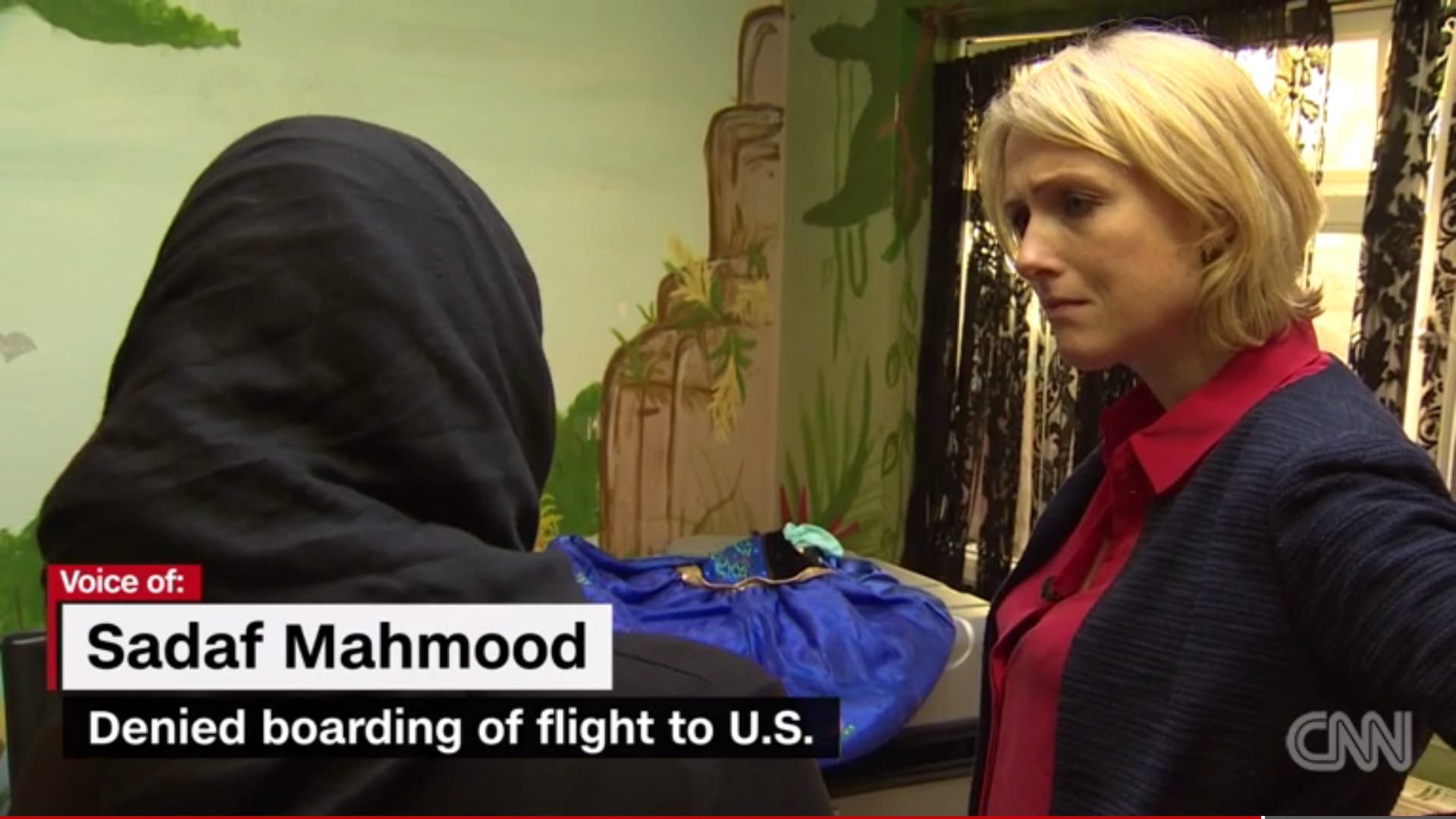شبكتنا تكشف الخبر أولا: سيناتور أمريكي يواجه شركات الطيران بعد انتشار قضايا التمييز ضد المسلمين على متن الطائرات