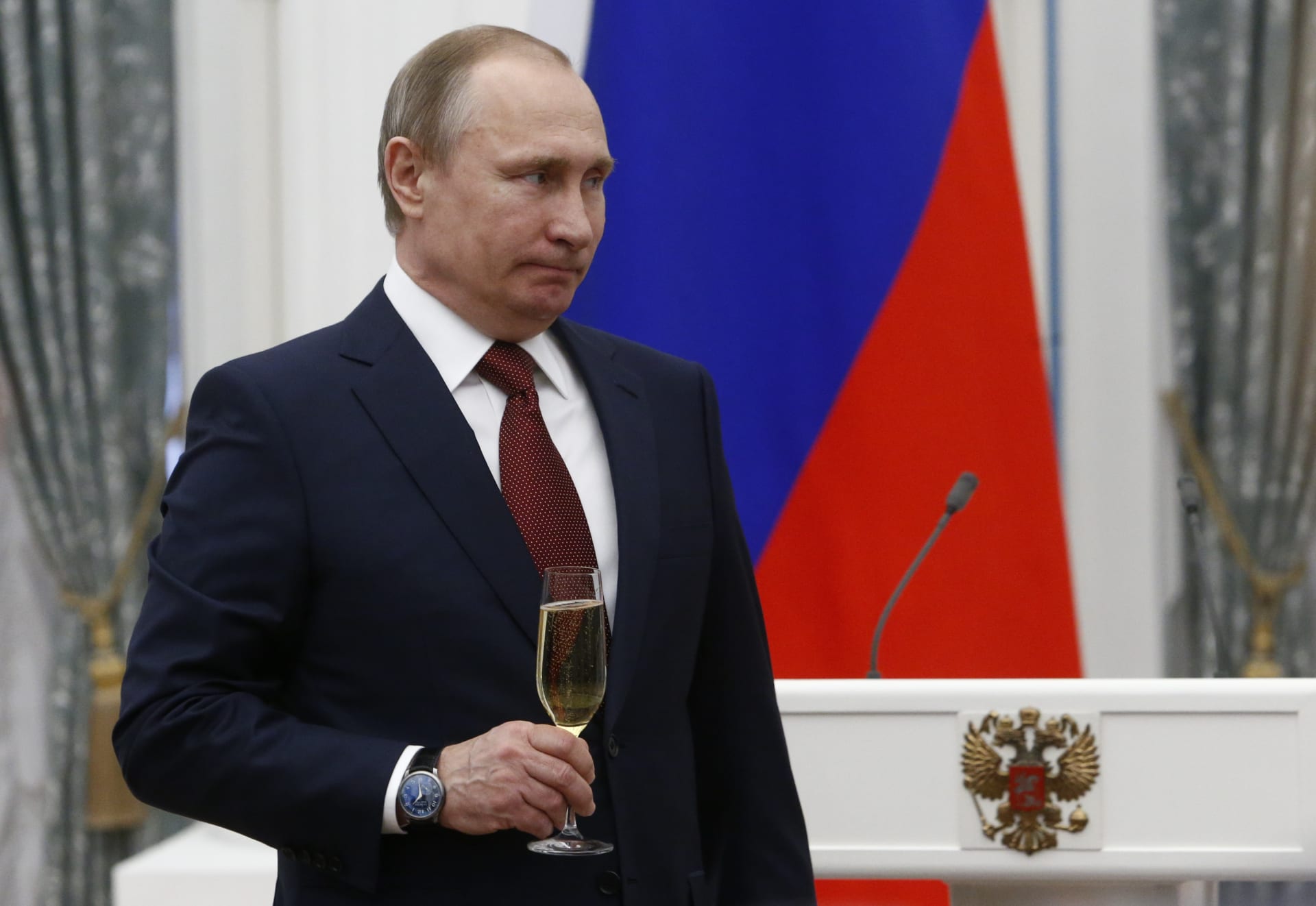 منحه بوتين لقب "بطل روسيا".. من هو "رامبو الروسي" وكيف هرب من قبضة "داعش"؟