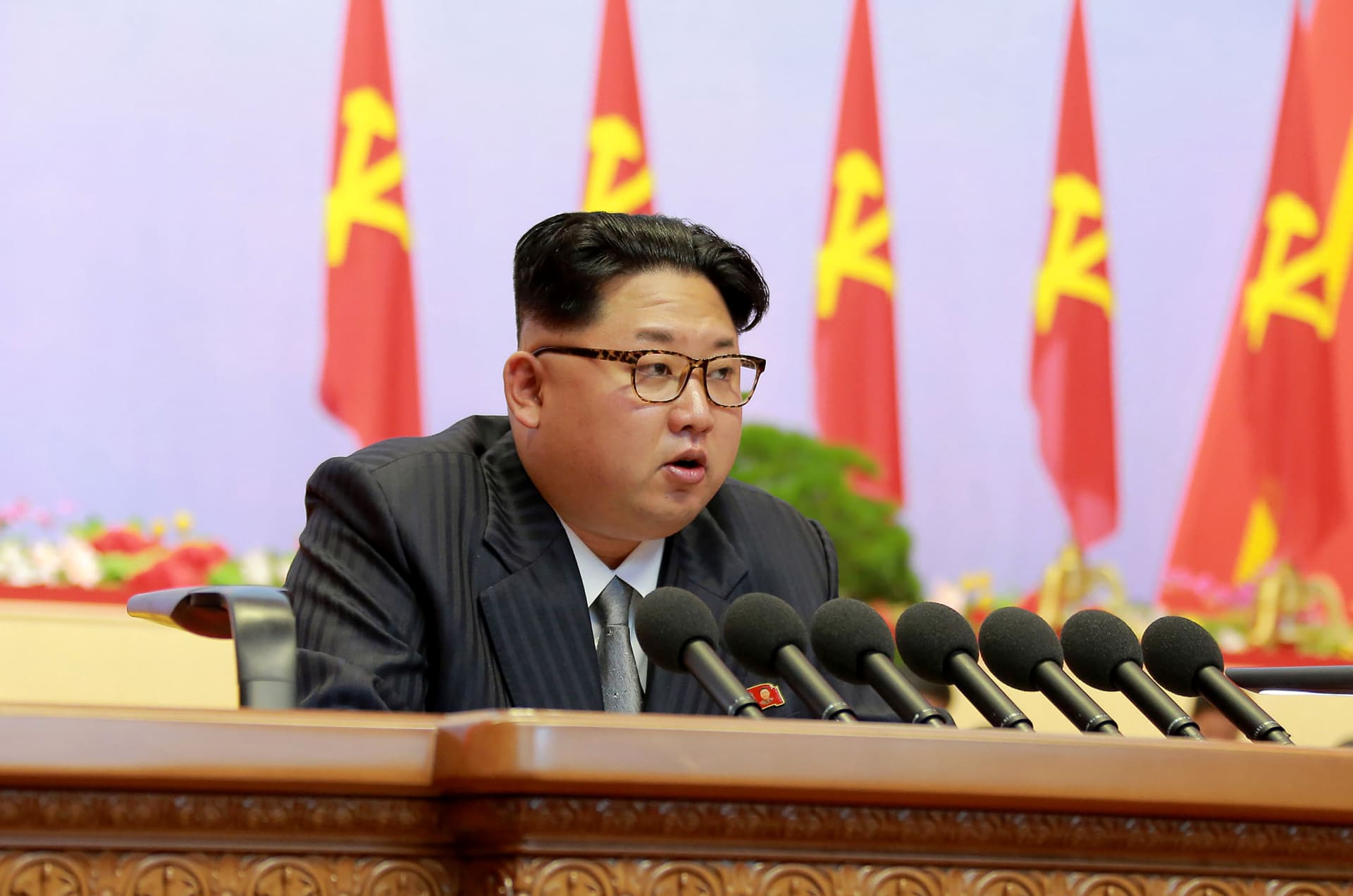 كوريا الشمالية تطرد مراسل شبكة "BBC" من الدولة.. ما الذي ارتكبه ليستحق سخط كيم جونغ أون؟