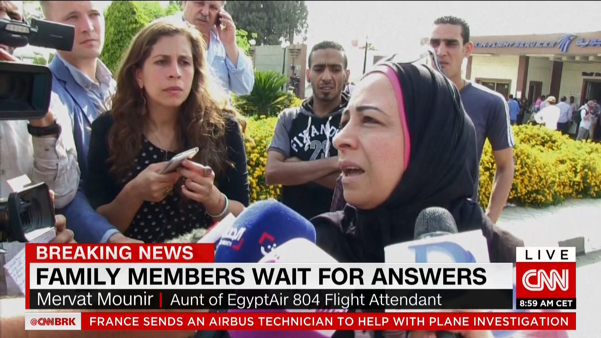 من هم ركاب رحلة مصر للطيران "MS804" المفقودة؟ وماذا نعرف عنهم؟
