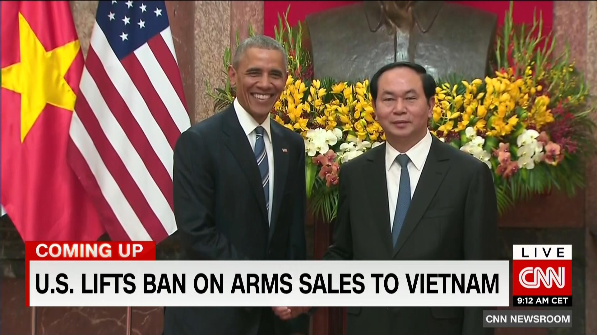 أمريكا ترفع الحظر عن مبيعات الأسلحة الفتاكة إلى فيتنام رغم "سجلها الكئيب بحقوق الإنسان".. بعد تاريخ حافل بالمجازر والحروب