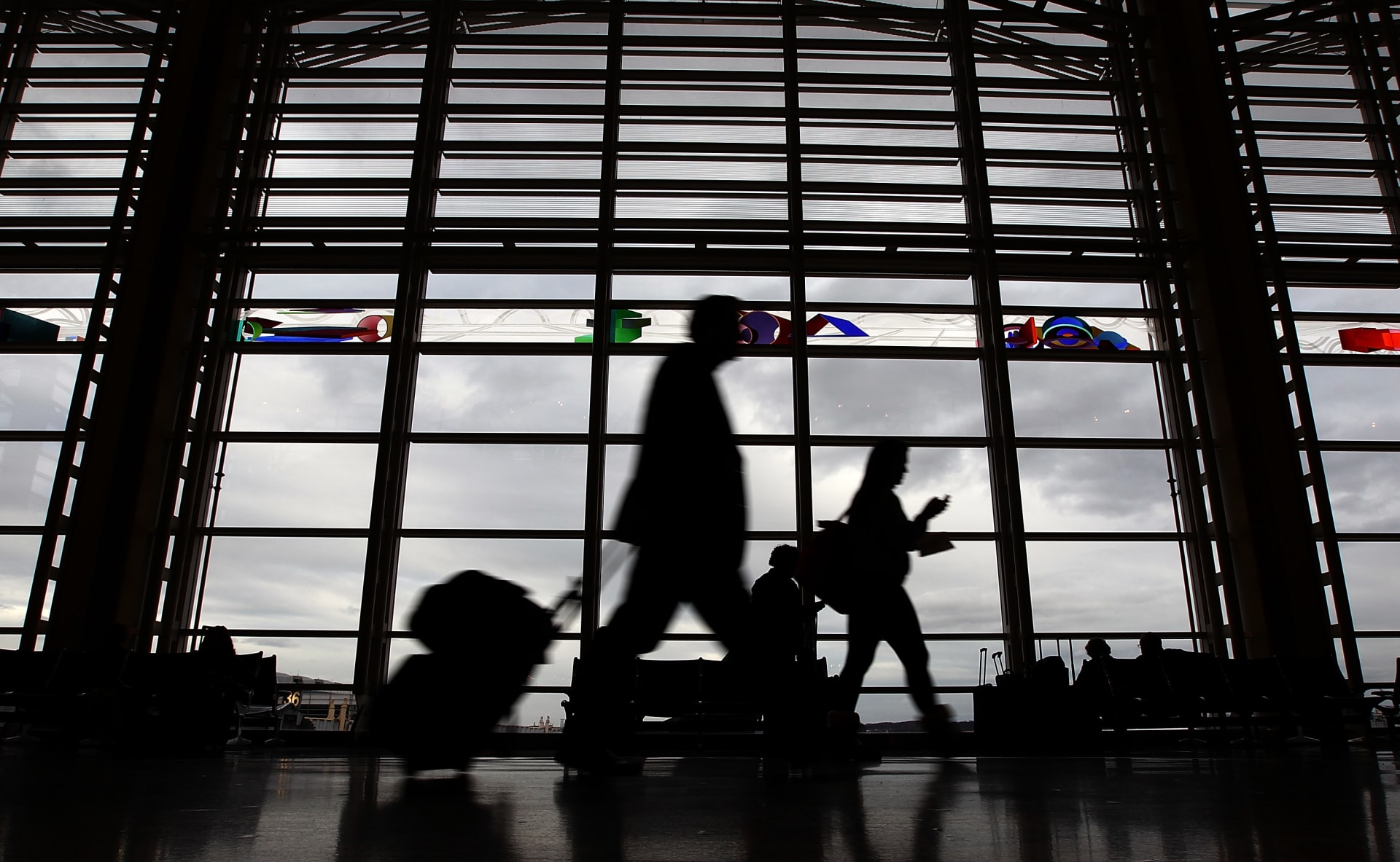 من هي الدولة الأكثر "حرصا" أمنياً على التفتيش في المطارات؟