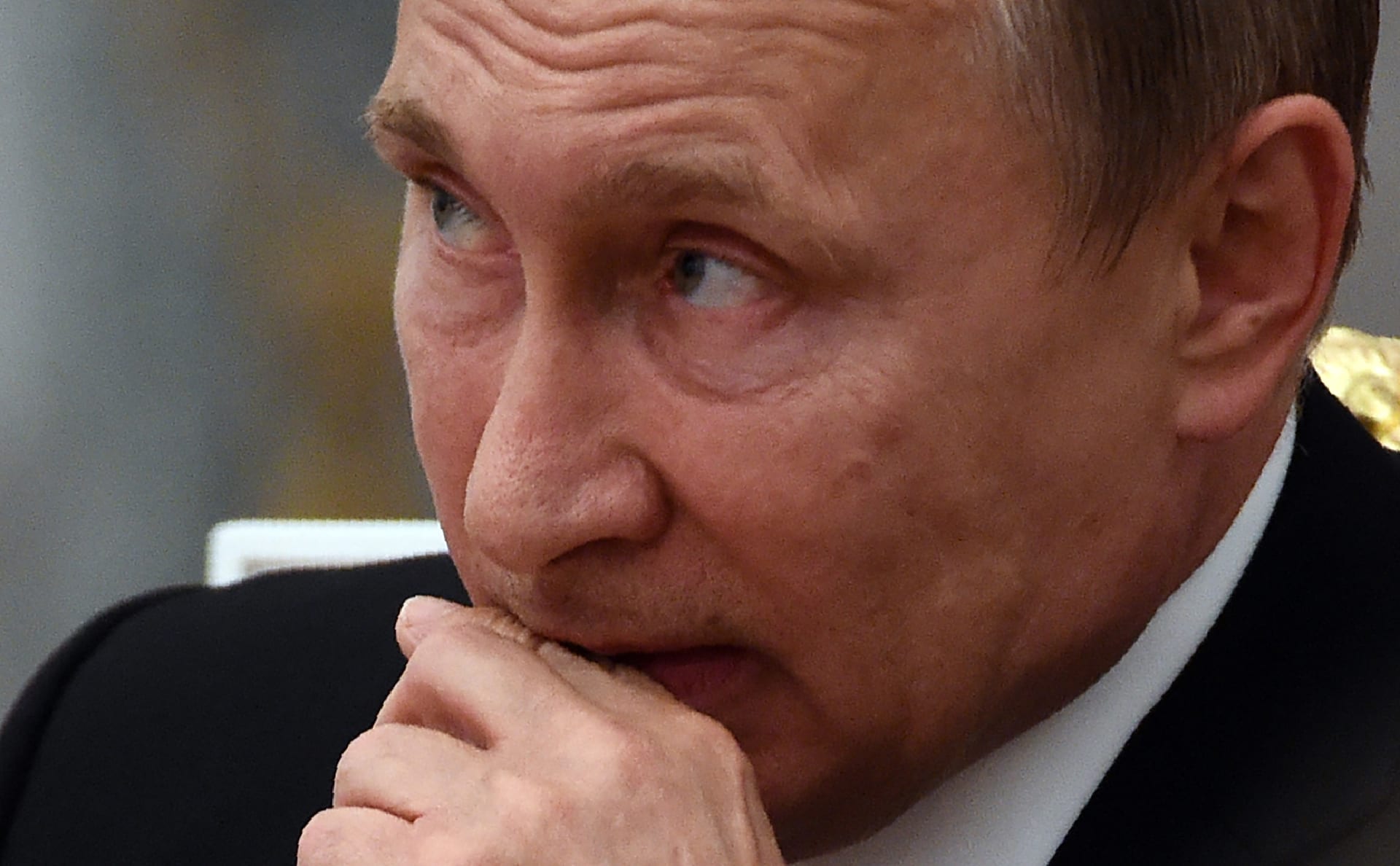 البيت الأبيض يهدد بالرد على روسيا بعد "قرصنة" سياسية 