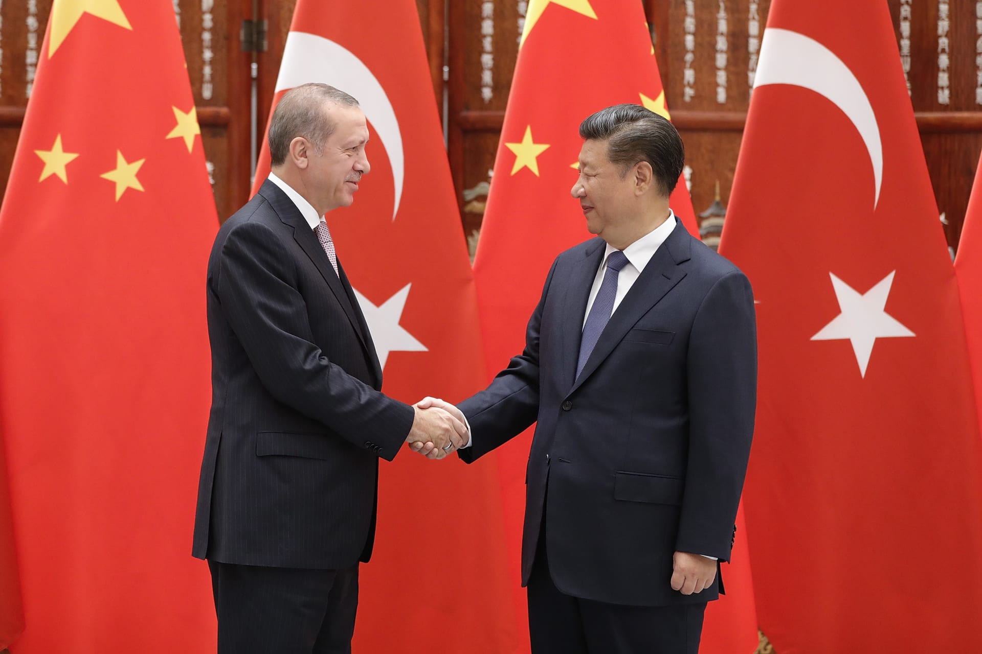 الخارجية الصينية: مستعدون للنظر في انضمام تركيا لمنظمة "شنغهاي".. هل تتخلى أنقرة عن جهود الالتحاق بالاتحاد الأوروبي؟