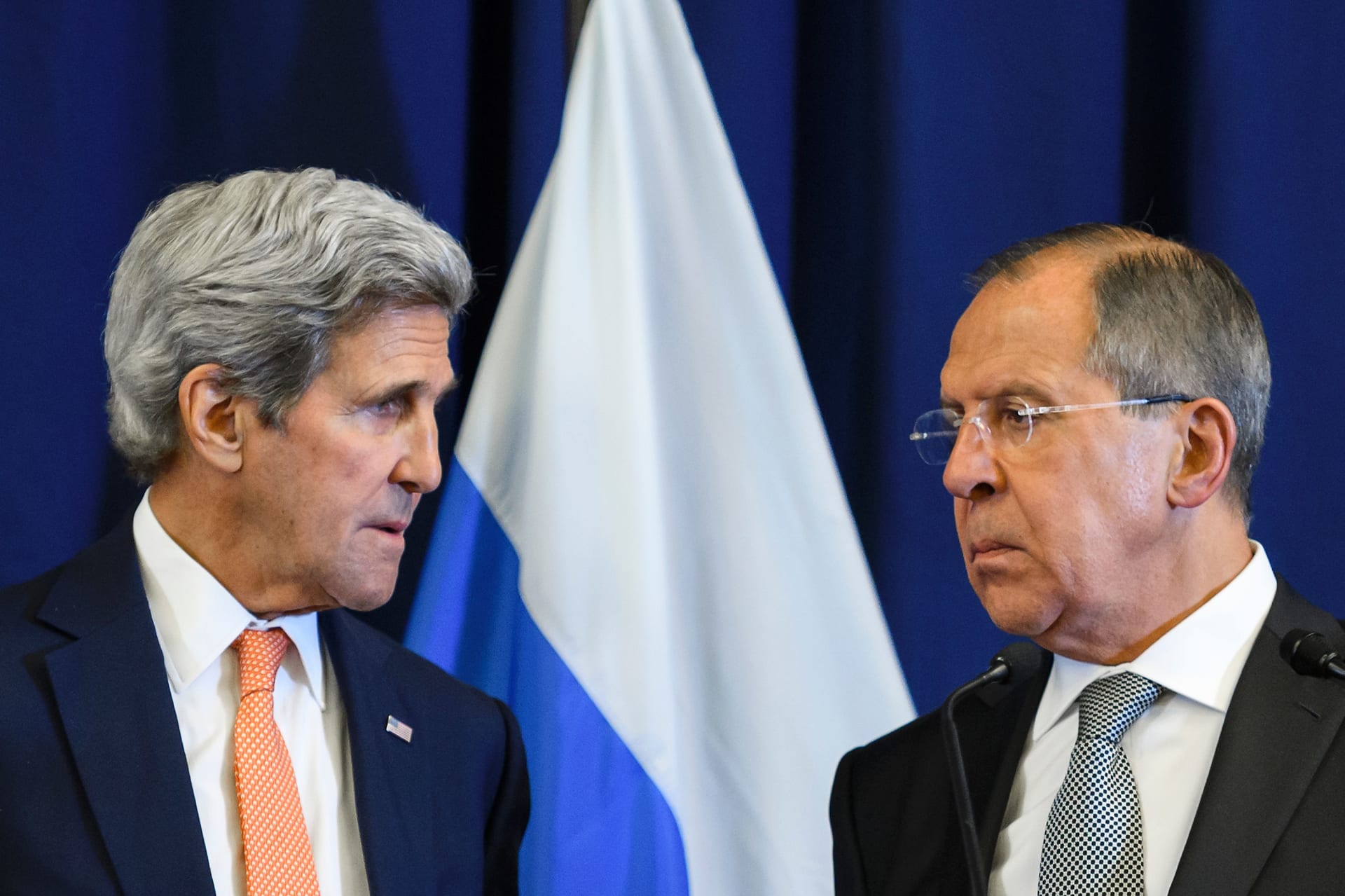 روسيا: لم نتفق مع أميركا حول خروج المعارضة من حلب
