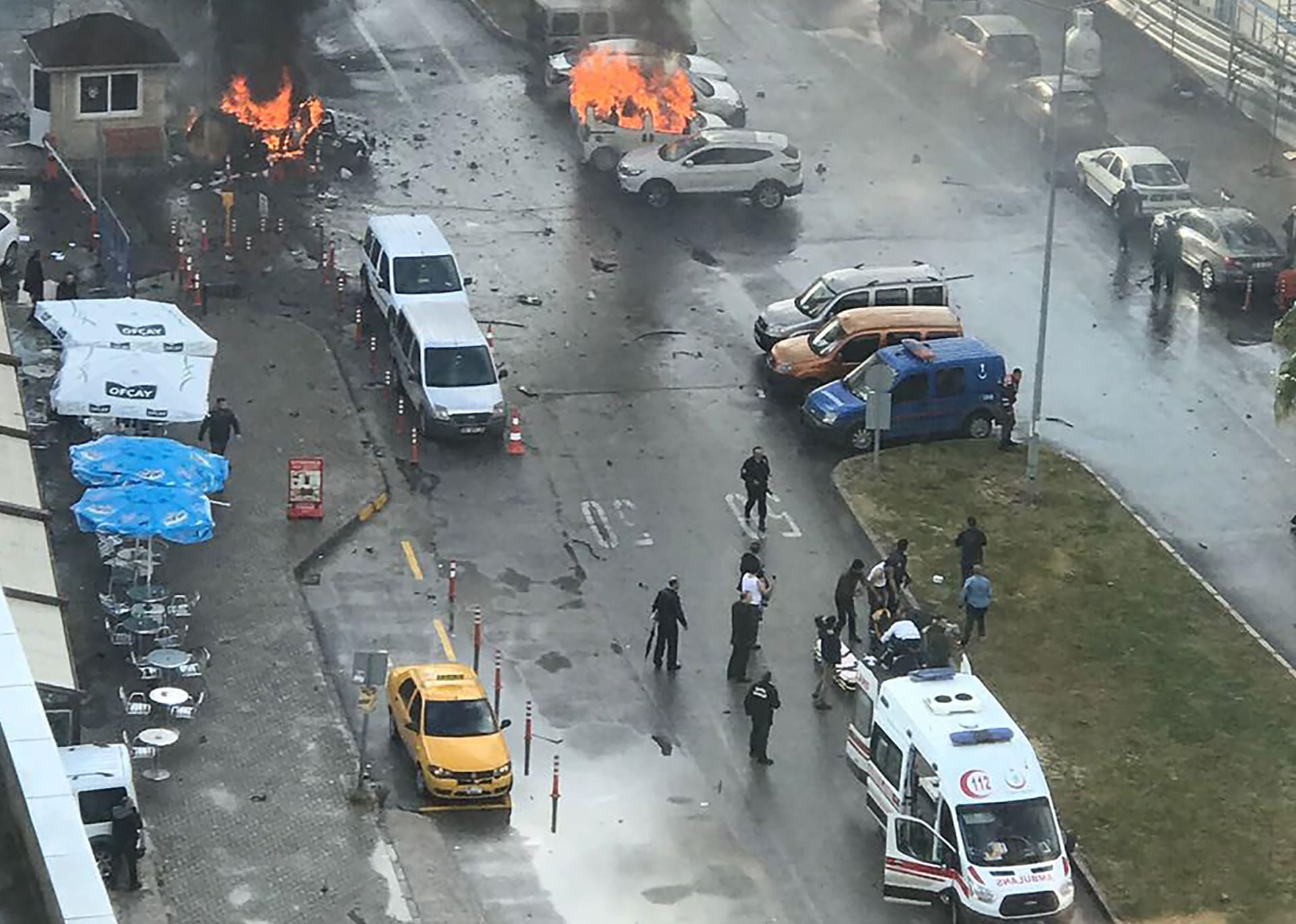 تركيا: قتلى وجرحى بتفجير محكمة في مدينة أزمير