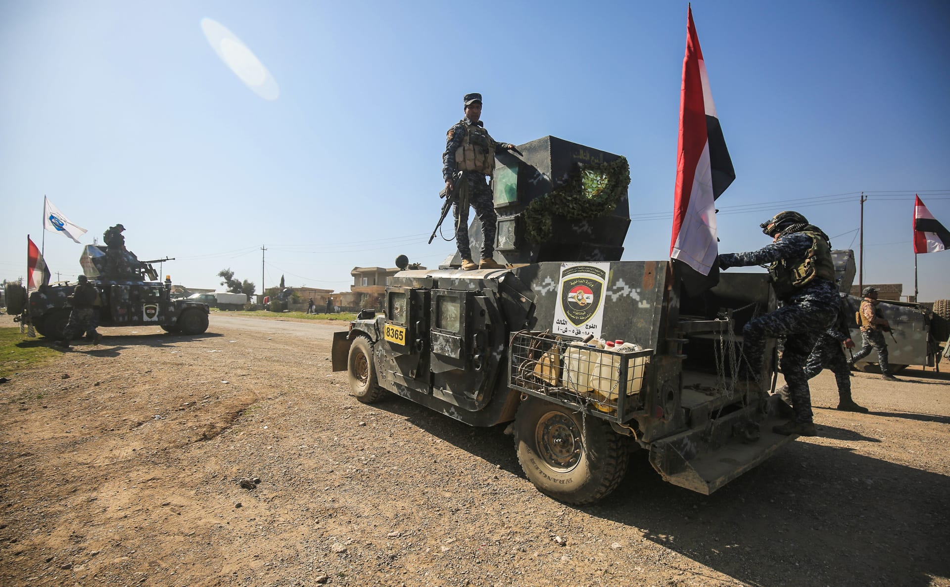 العراق: قوات الجيش تبدأ اقتحام مطار الموصل