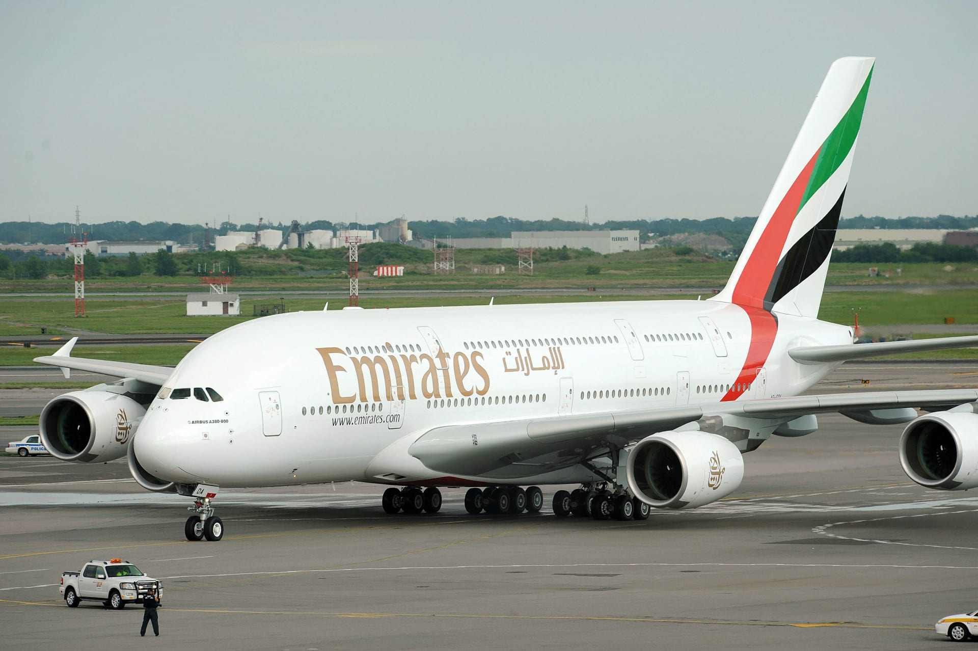 طيران الإمارات يفوز بجائزة "TripAdvisor" لأفضل طيران في العالم 
