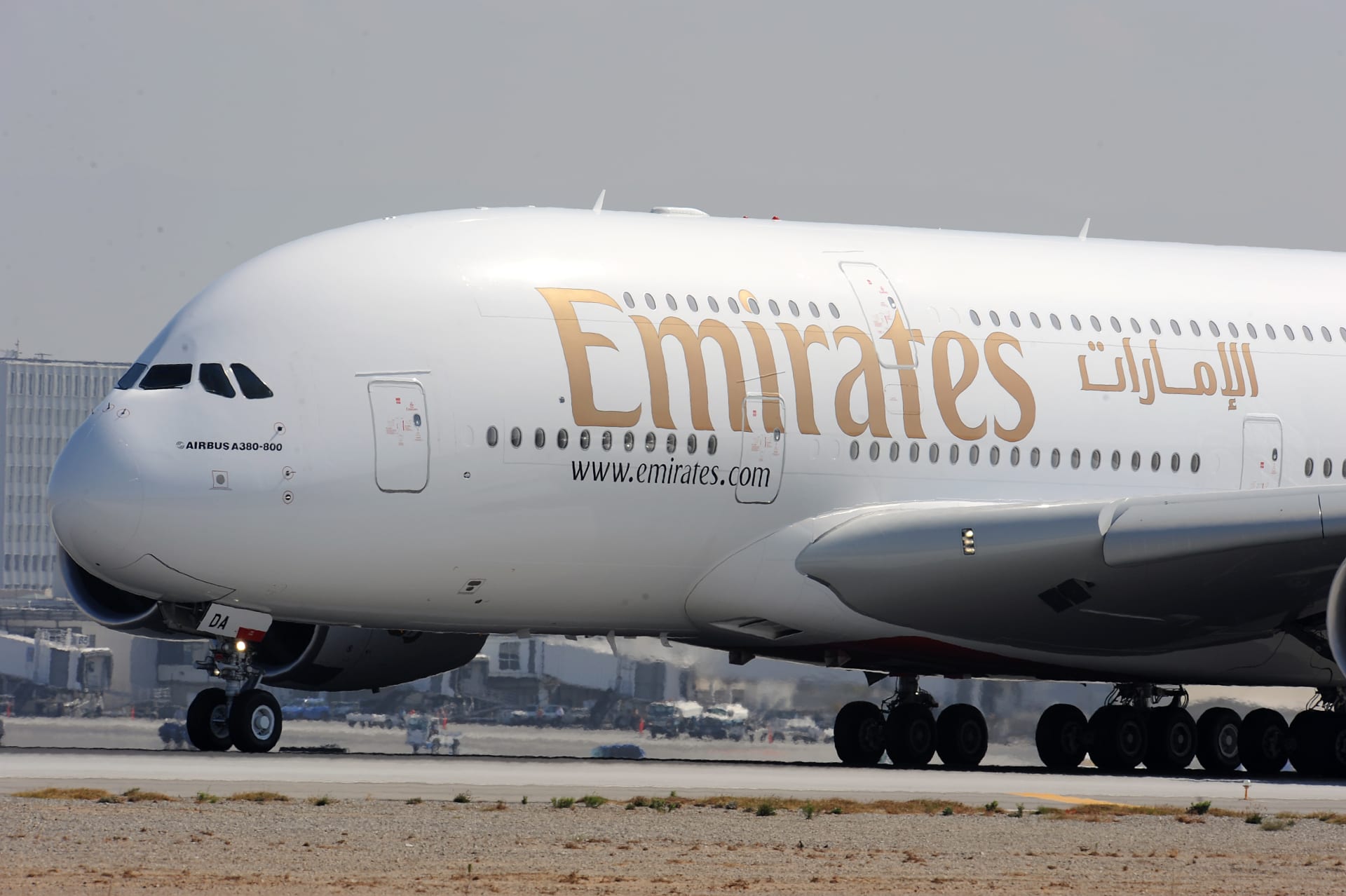 تحالف شركات الطيران الأمريكية يرفض أسباب طيران الإمارات لخفض الرحلات