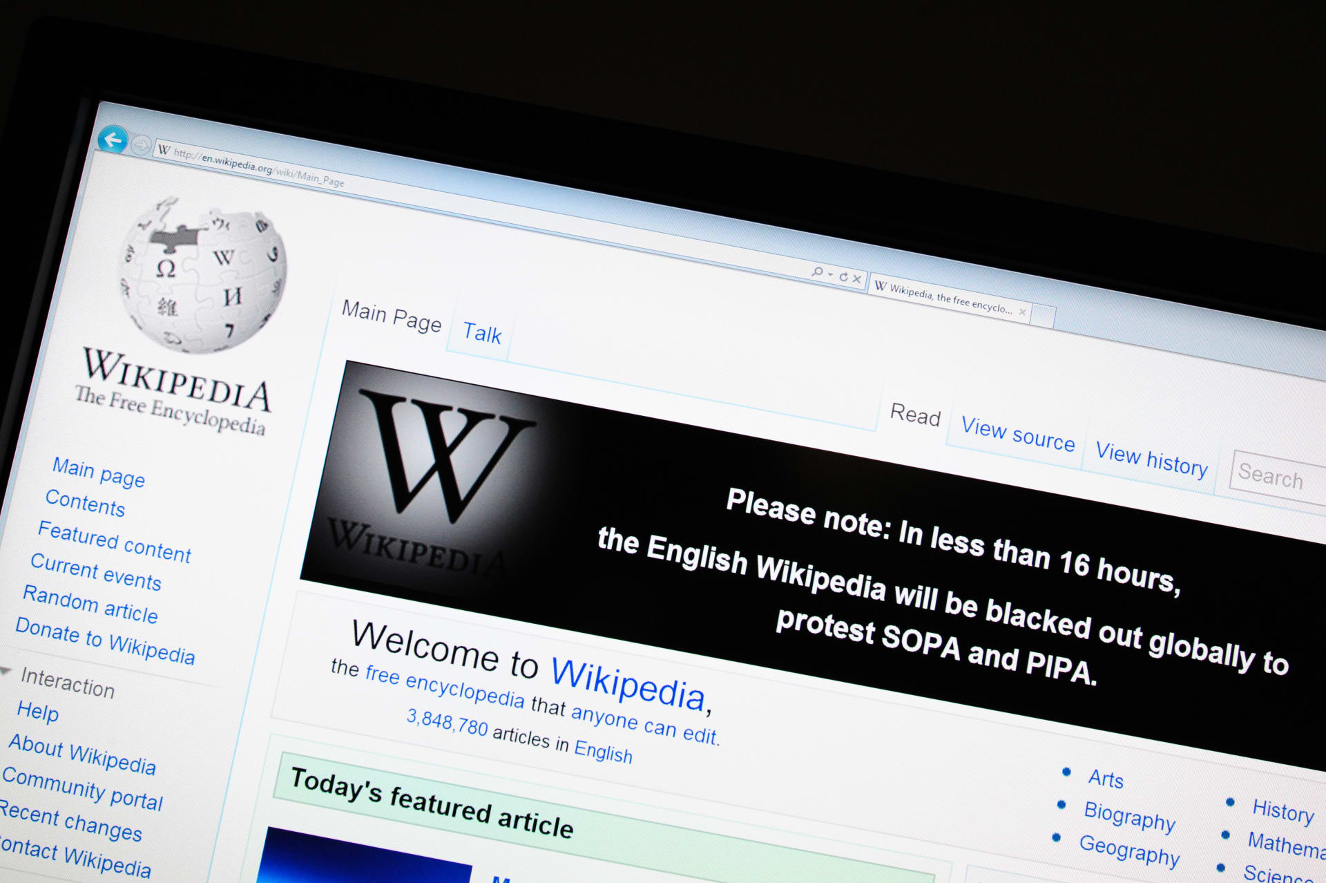 تركيا تعلن حجب موقع "ويكيبيديا" وهذا هو السبب