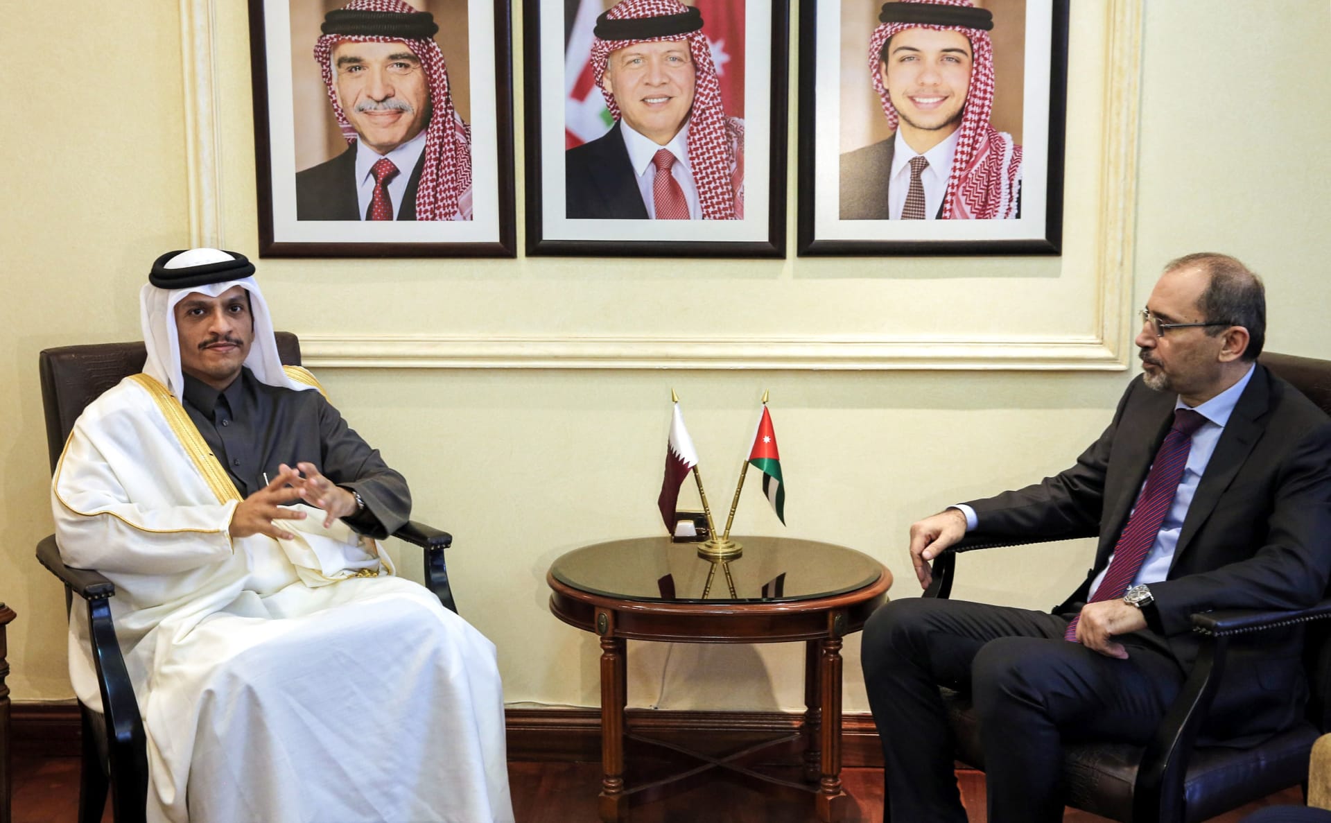 الأردن يطالب سفير قطر بمغادرة الدولة