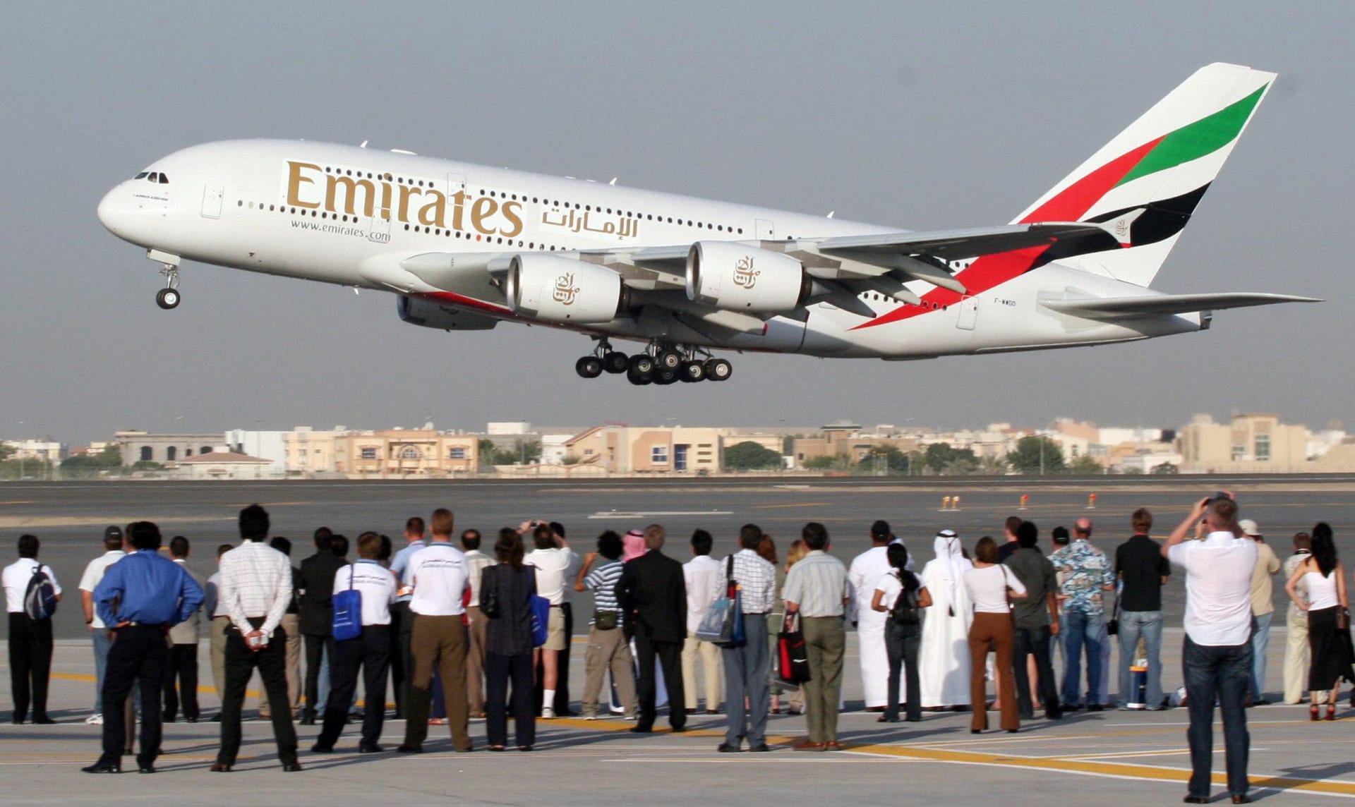 طيران الإمارات: رفع الحظر عن الأجهزة الإلكترونية برحلاتنا لأمريكا