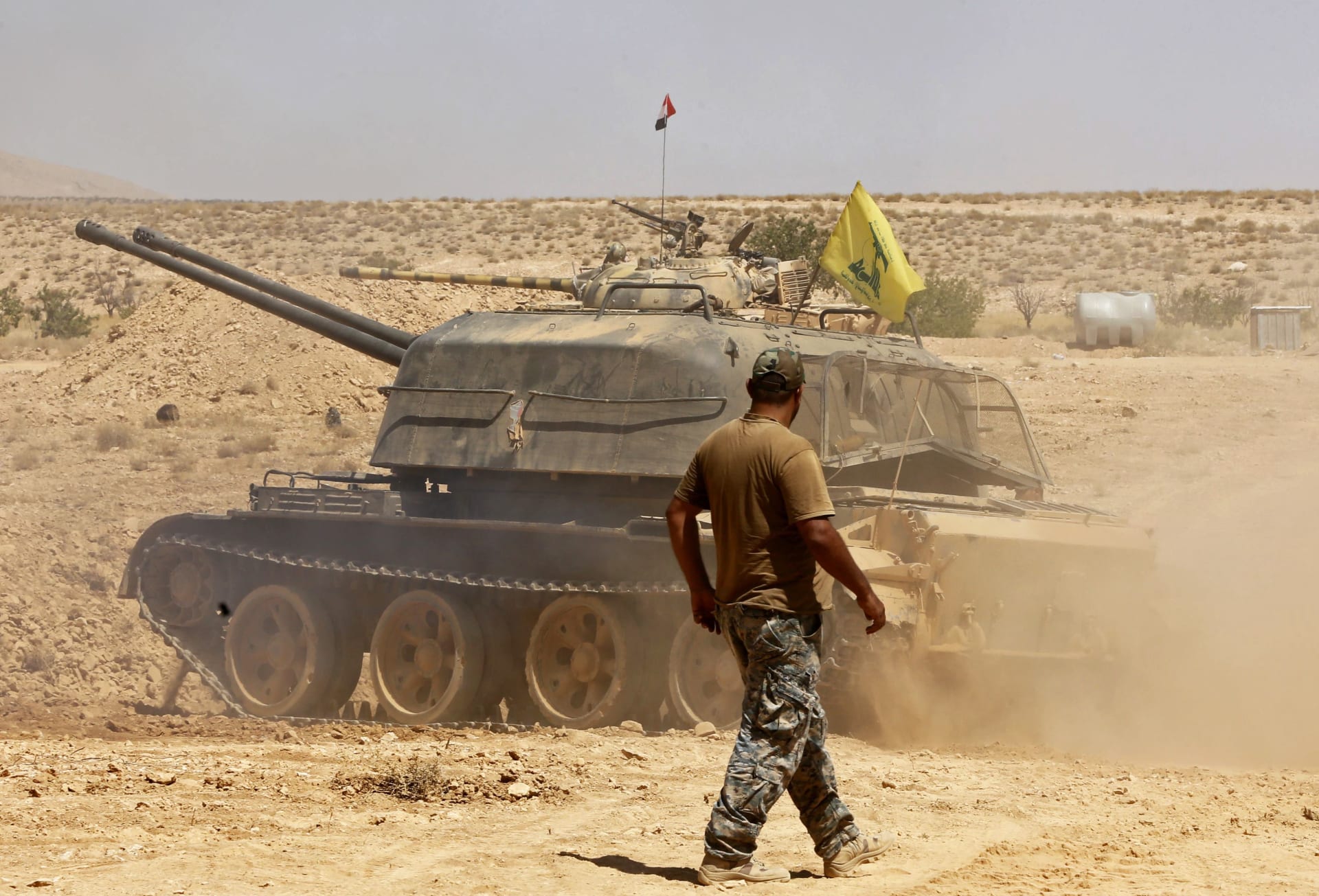 الحرس الثوري: داعش سلم سلطات سوريا 3 جثامين بينهم جندي إيراني ضمن الاتفاق مع حزب الله 